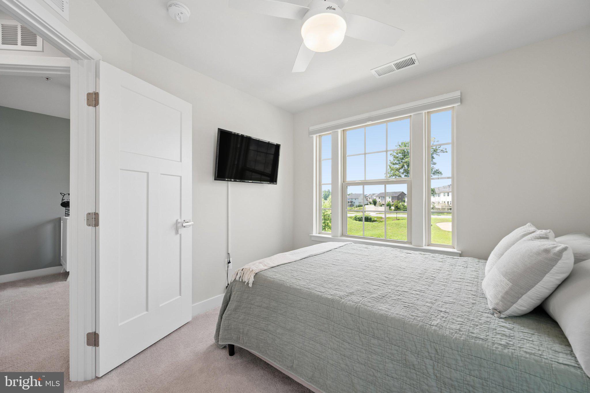 HAMPTONS - Residential