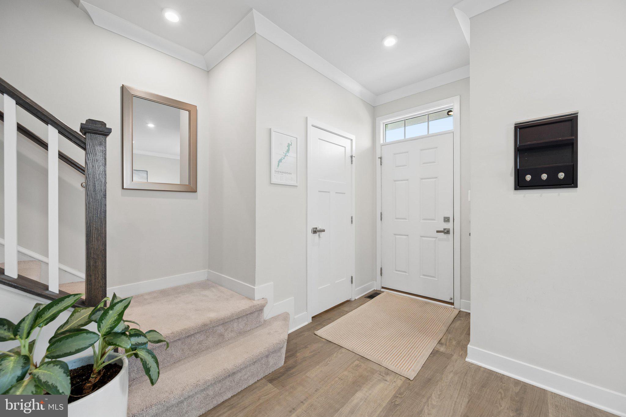 HAMPTONS - Residential