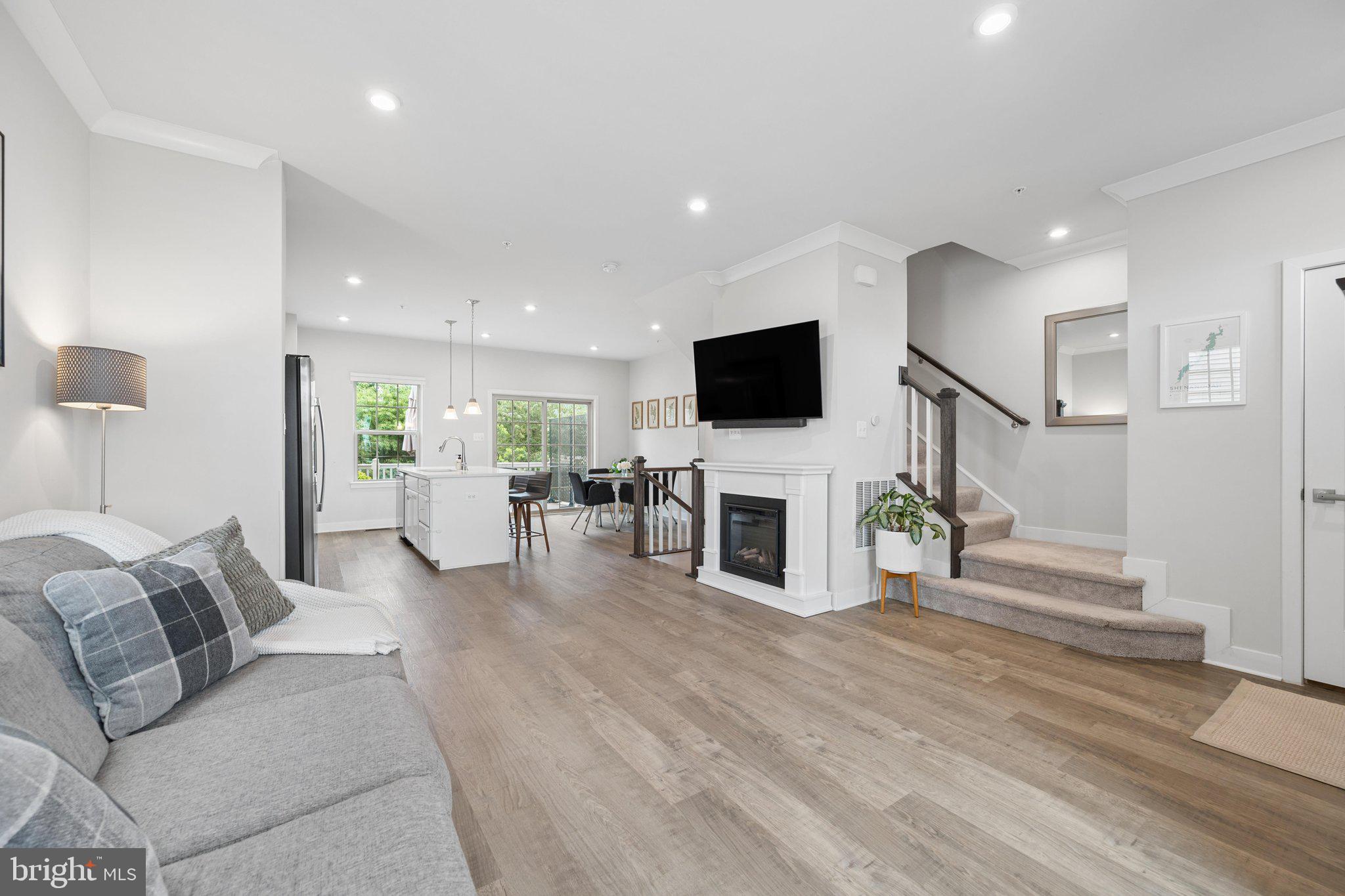 HAMPTONS - Residential