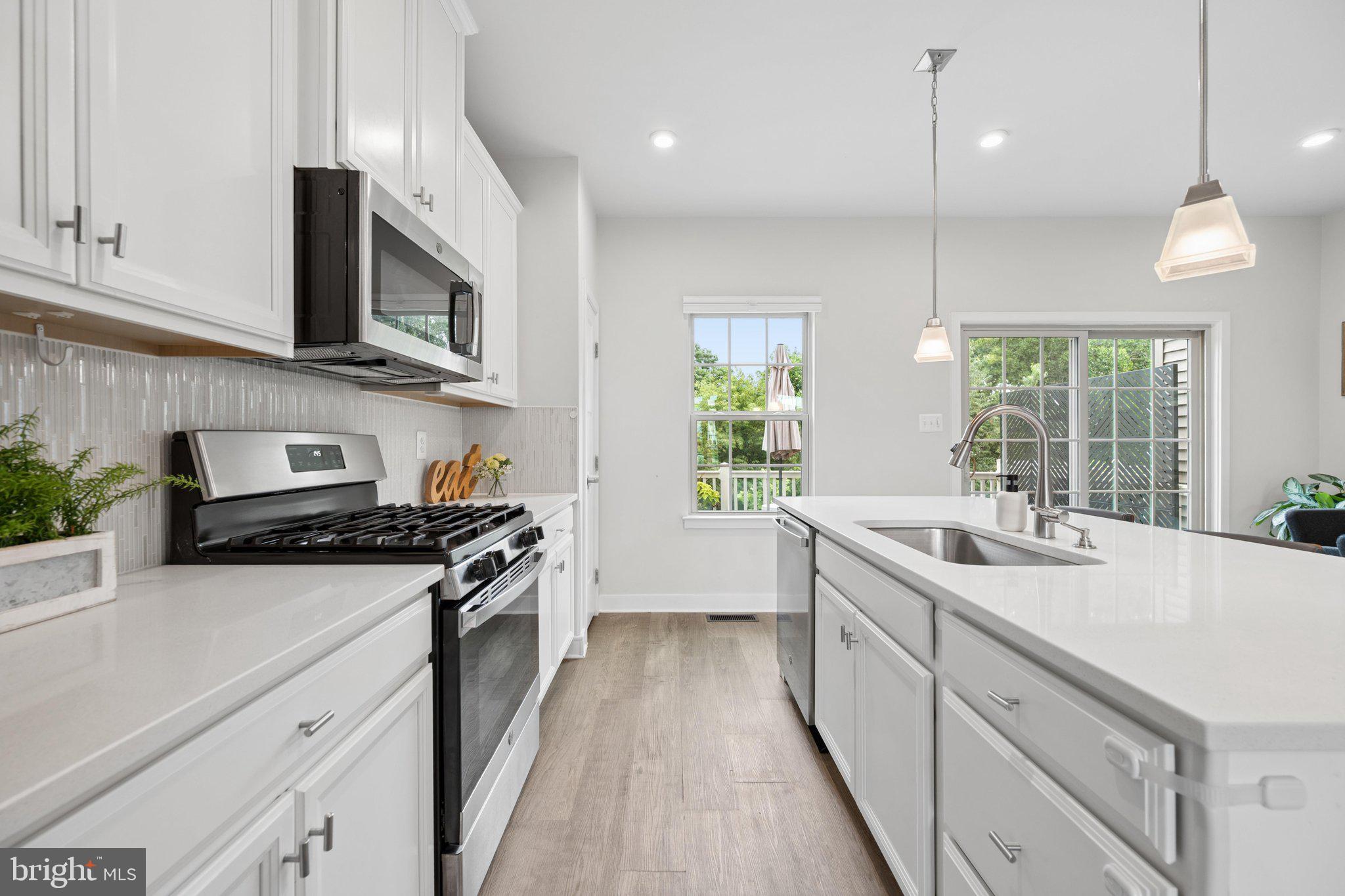 HAMPTONS - Residential