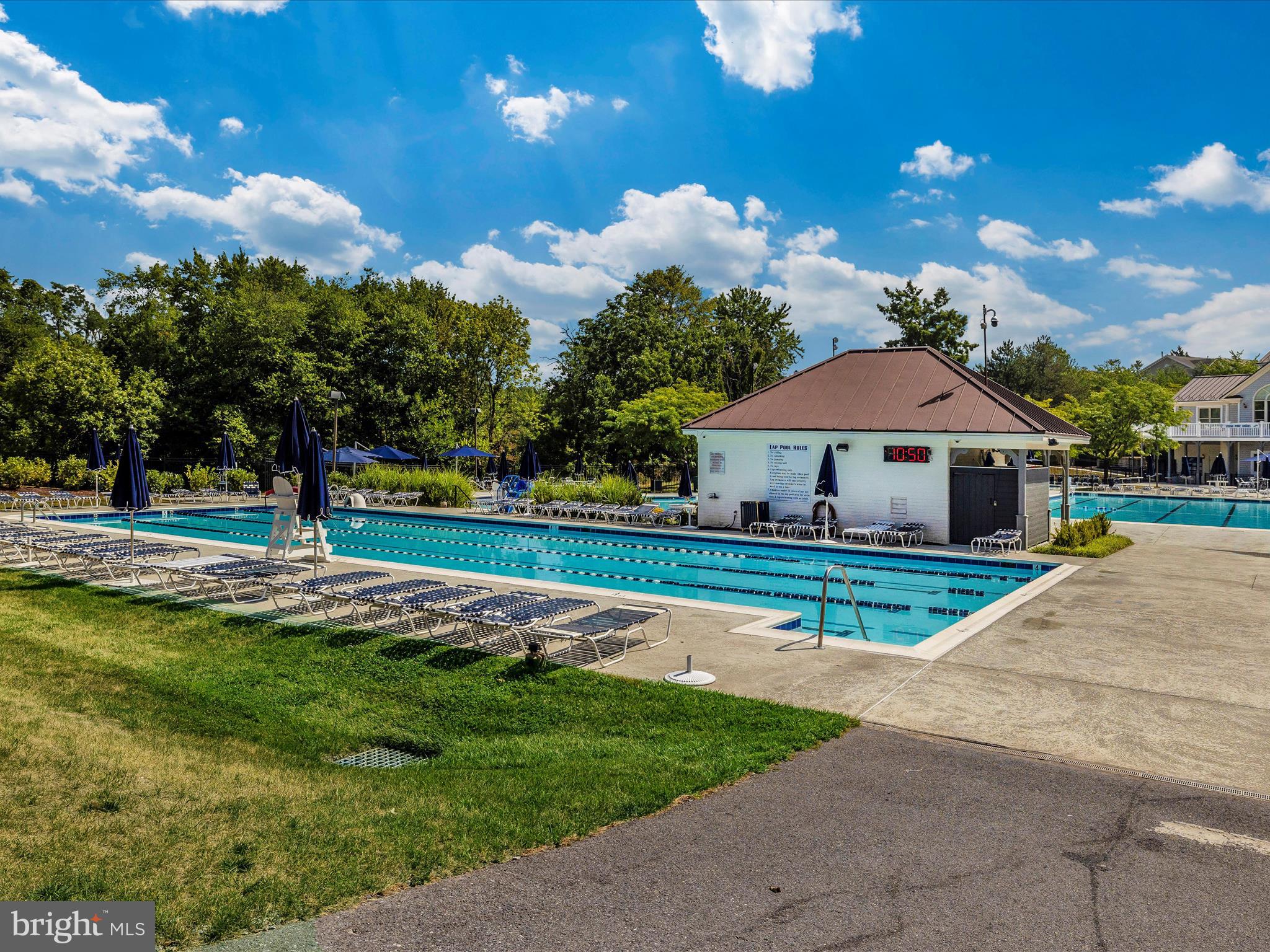 SPRING RIDGE - Residential