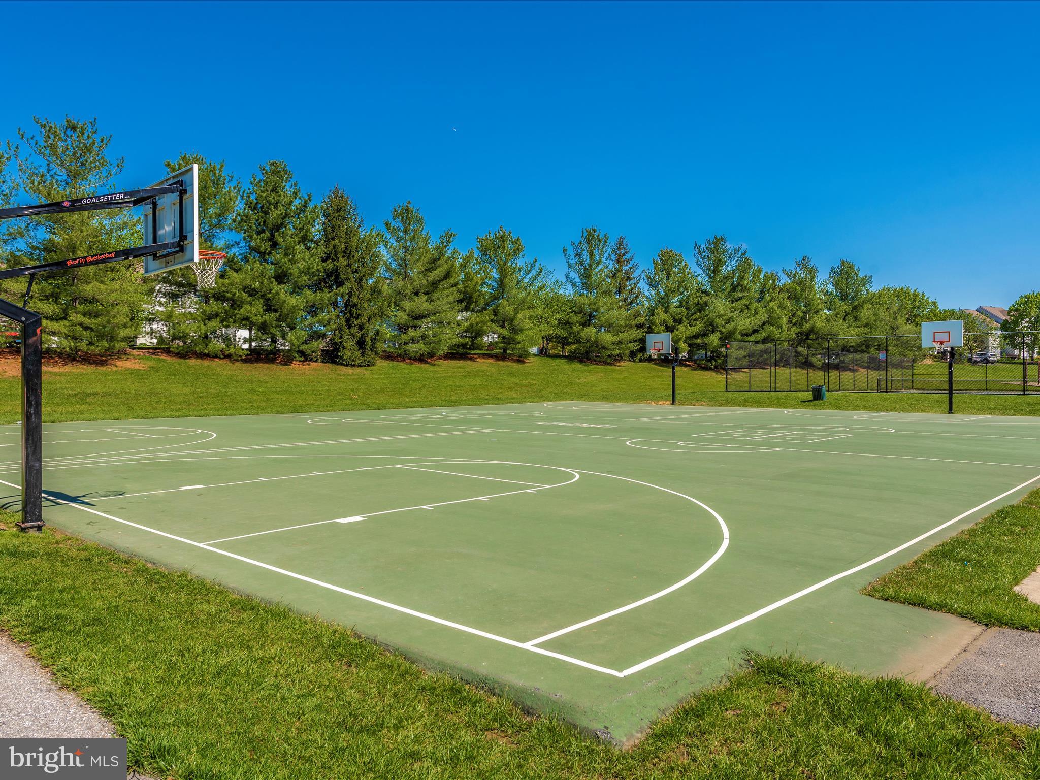SPRING RIDGE - Residential