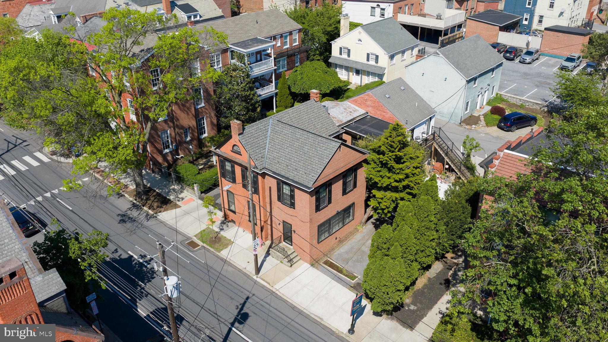 DOWNTOWN LANCASTER - Commercial Sale