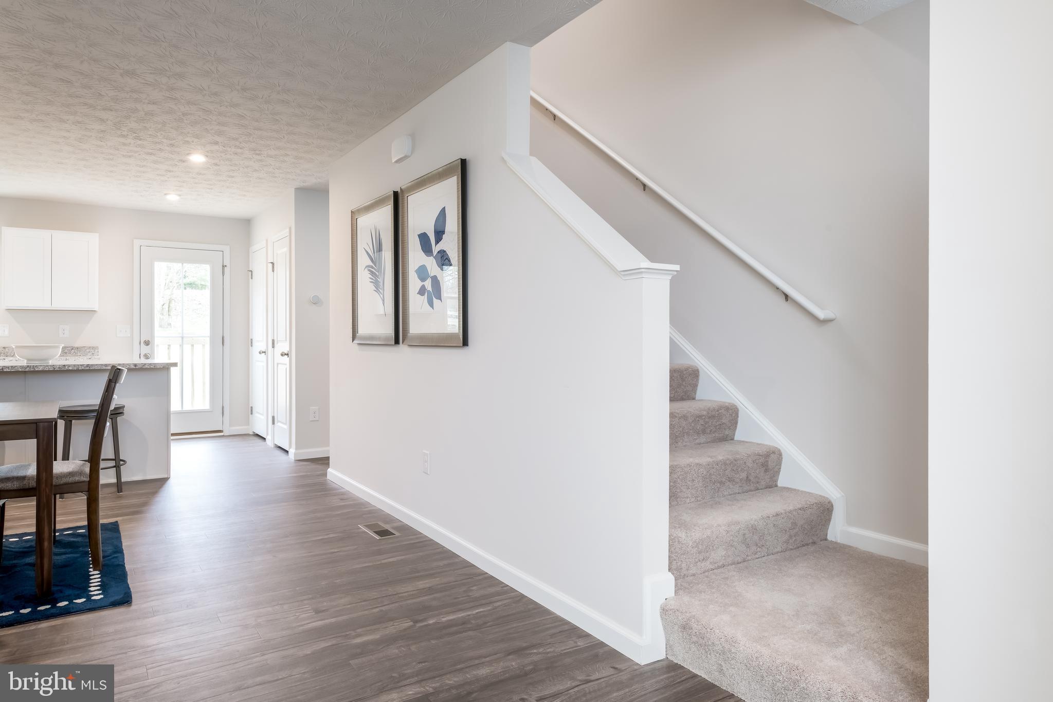 CARDINAL POINTE - Residential