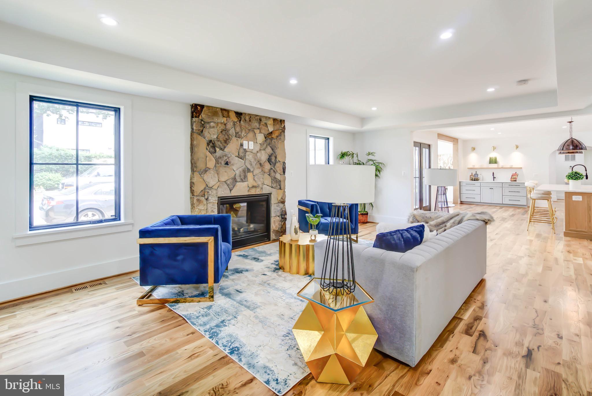 LYON PARK - Residential