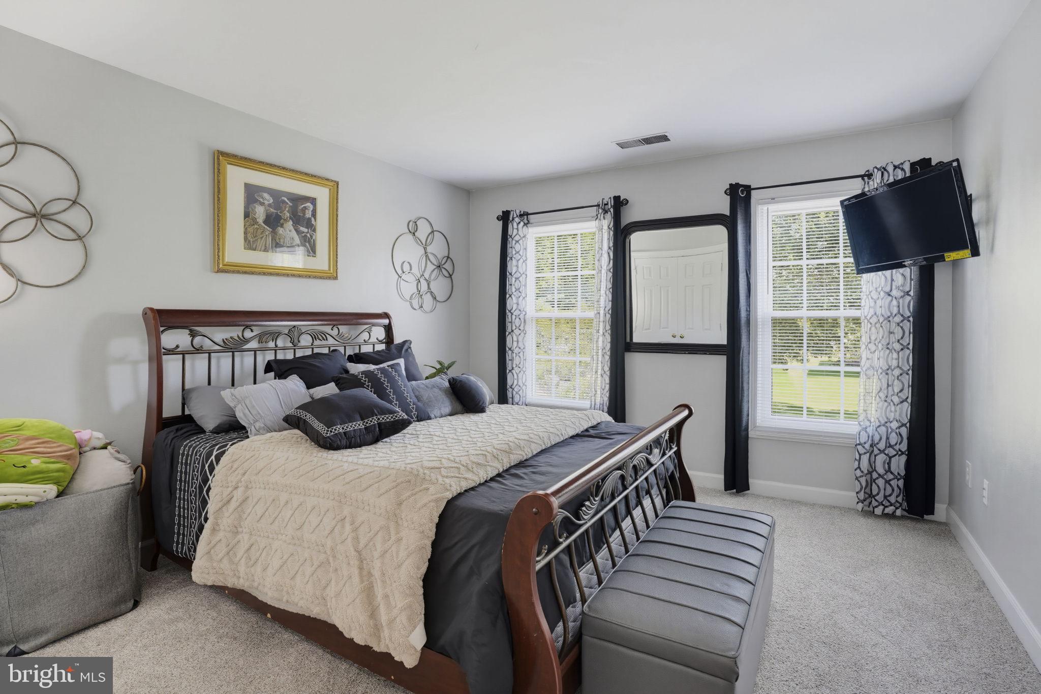 COLLINGTON STATION - Residential