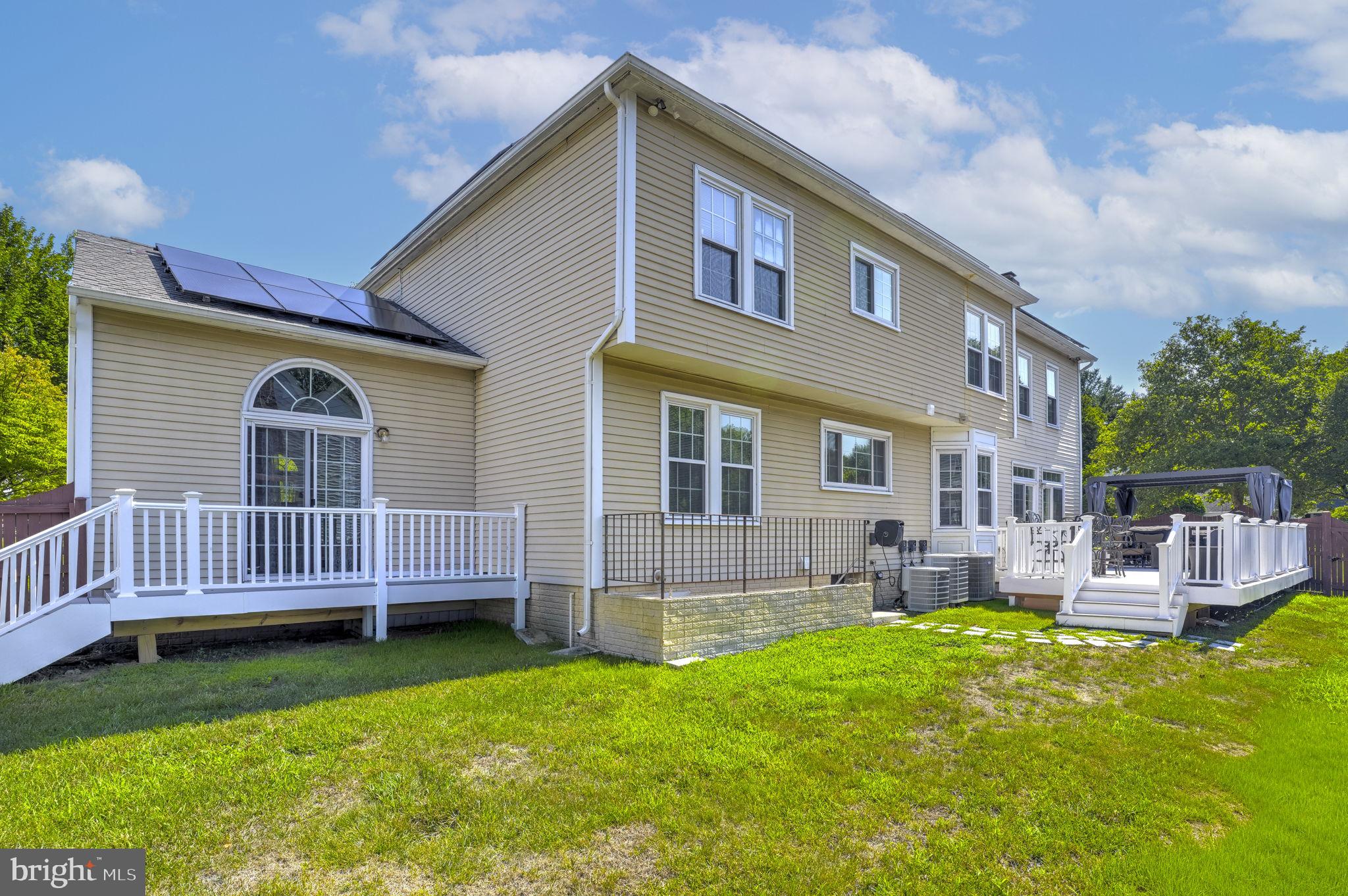 COLLINGTON STATION - Residential