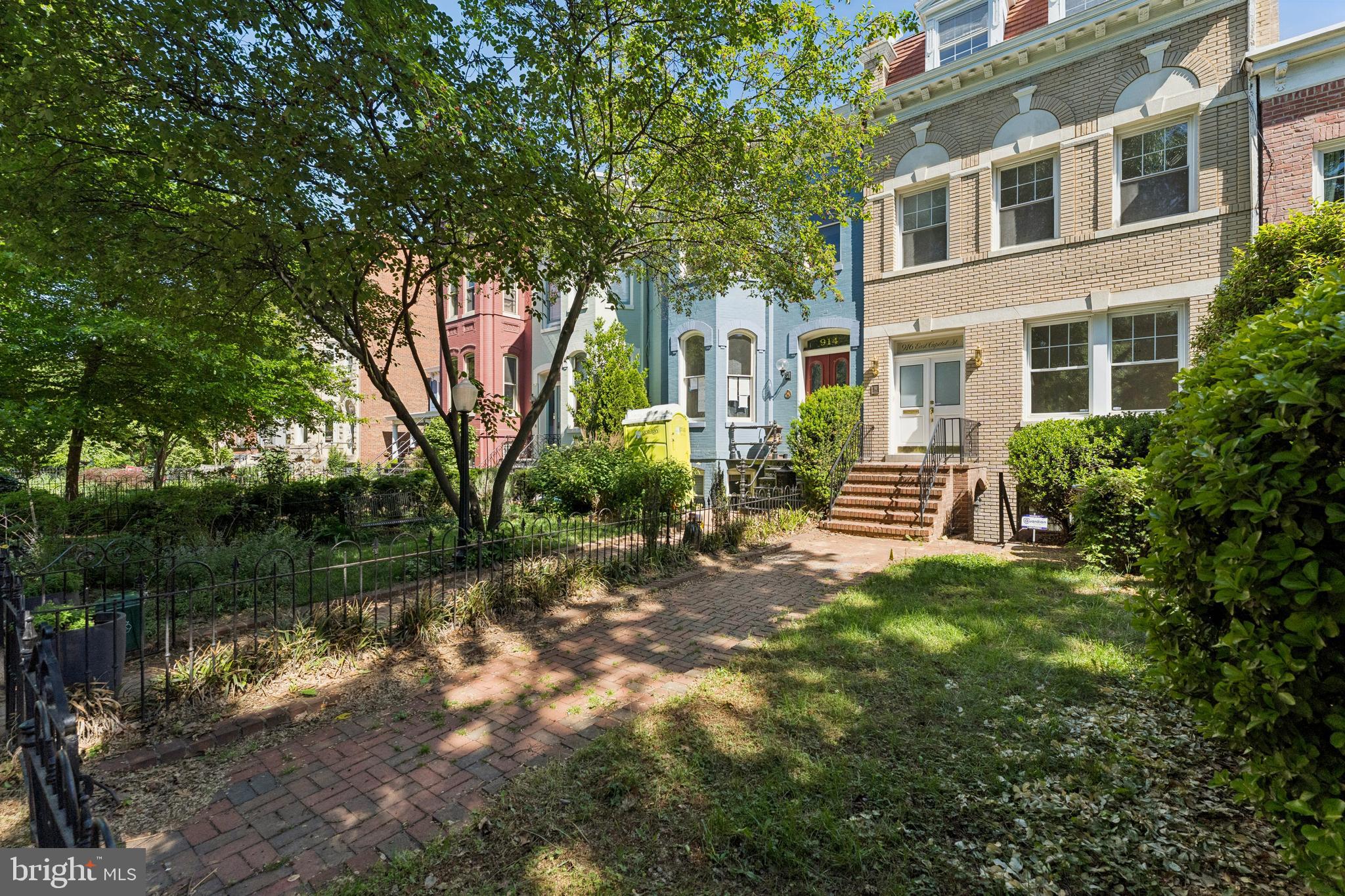 CAPITOL HILL - Residential Income