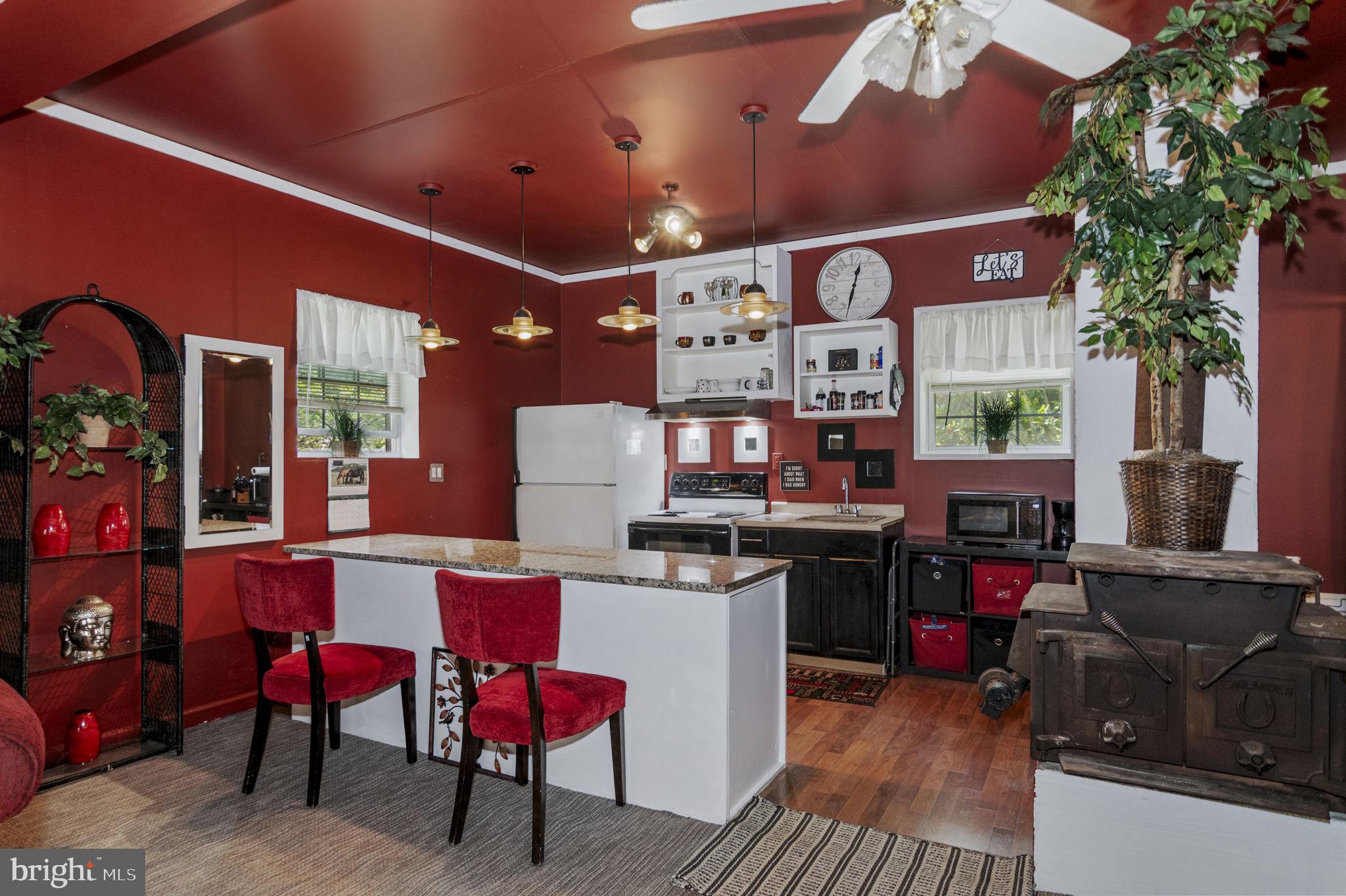 CLAIBORNE - Residential Lease