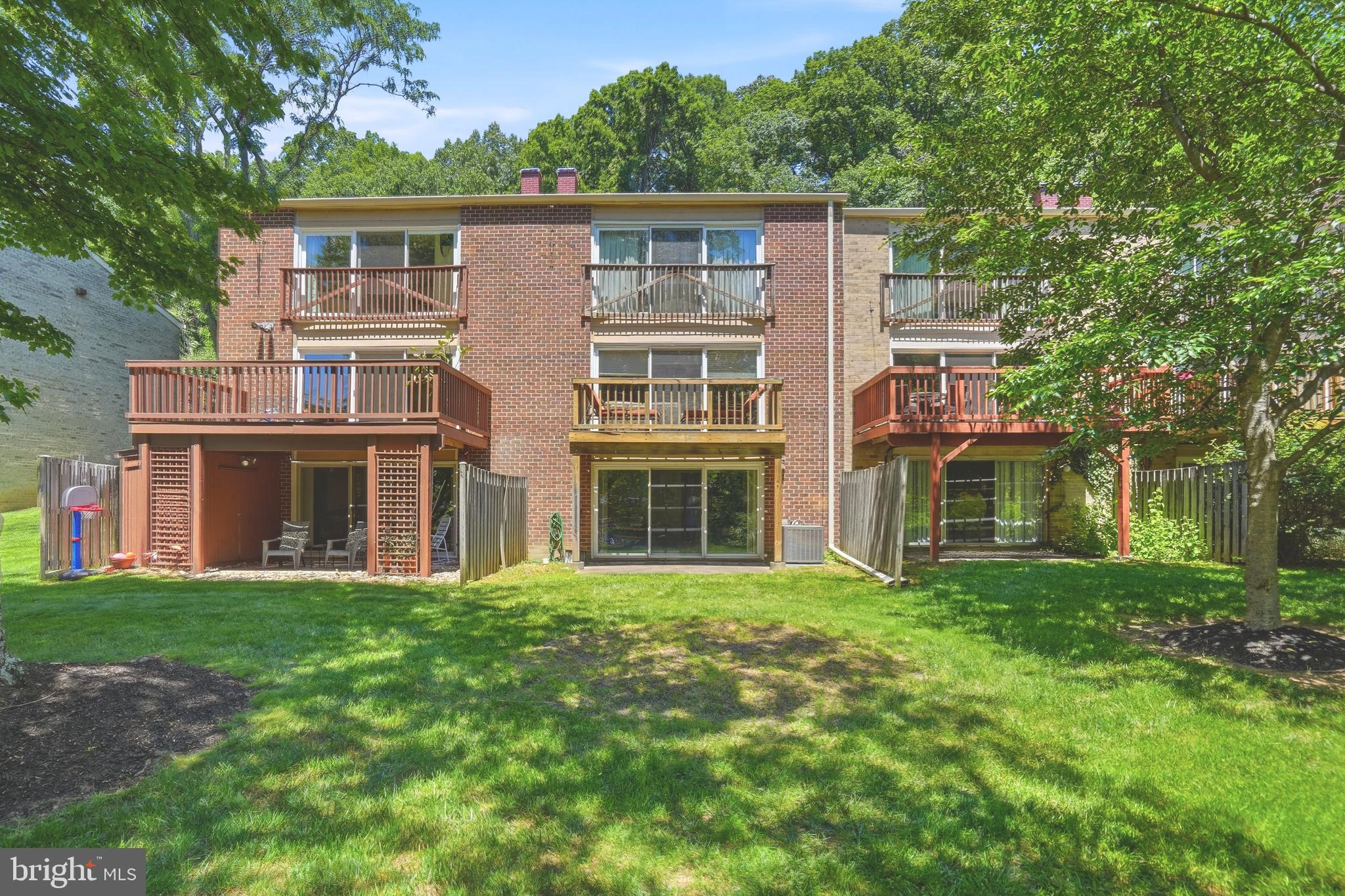 LIGHTFOOT - Residential