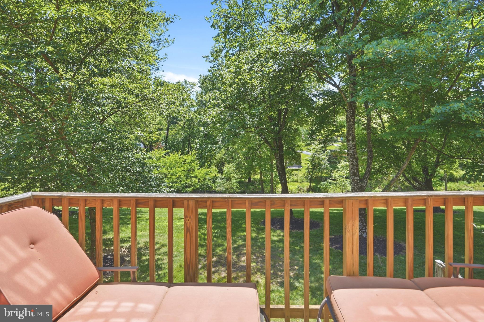 LIGHTFOOT - Residential