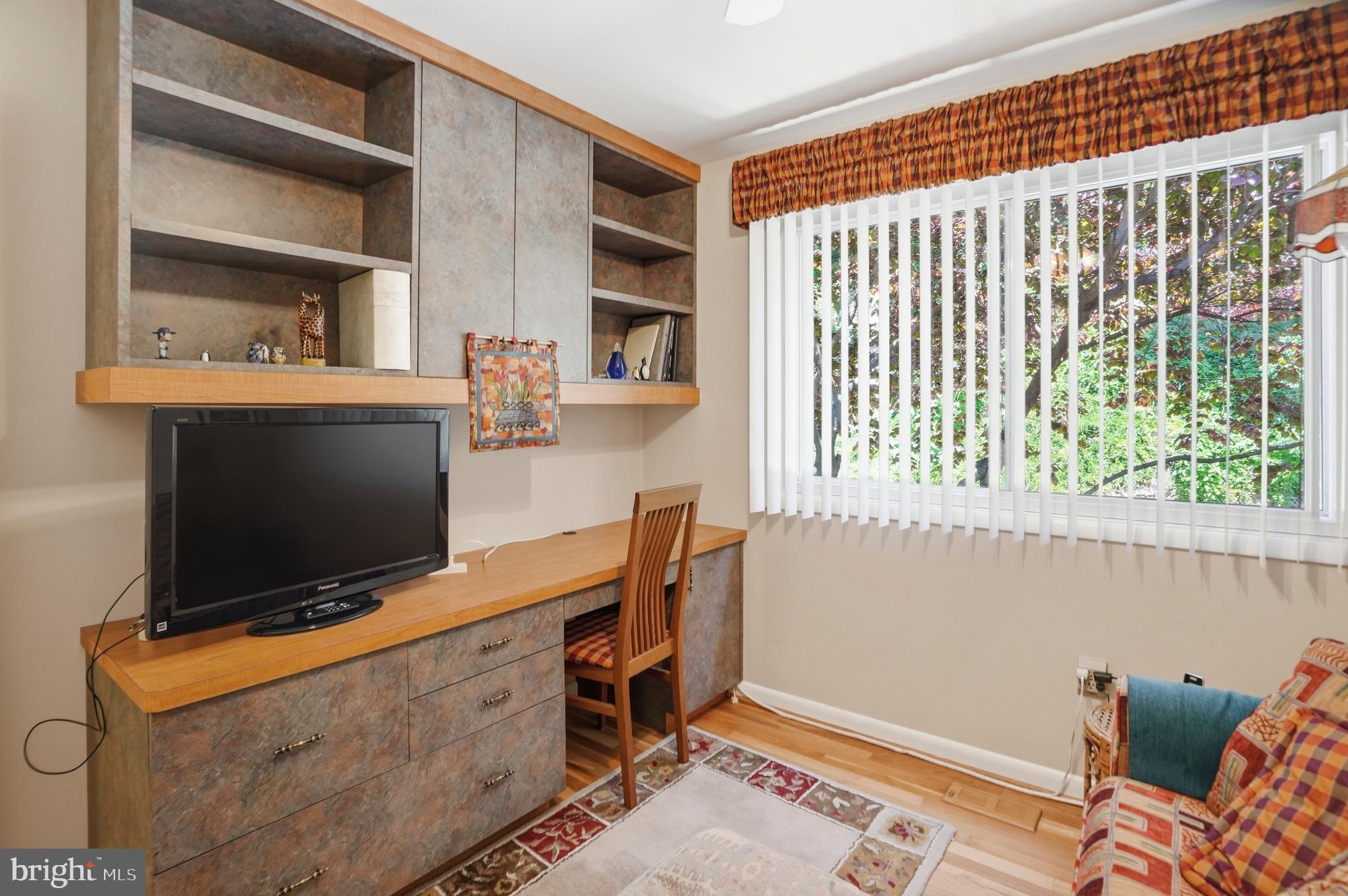 LIGHTFOOT - Residential
