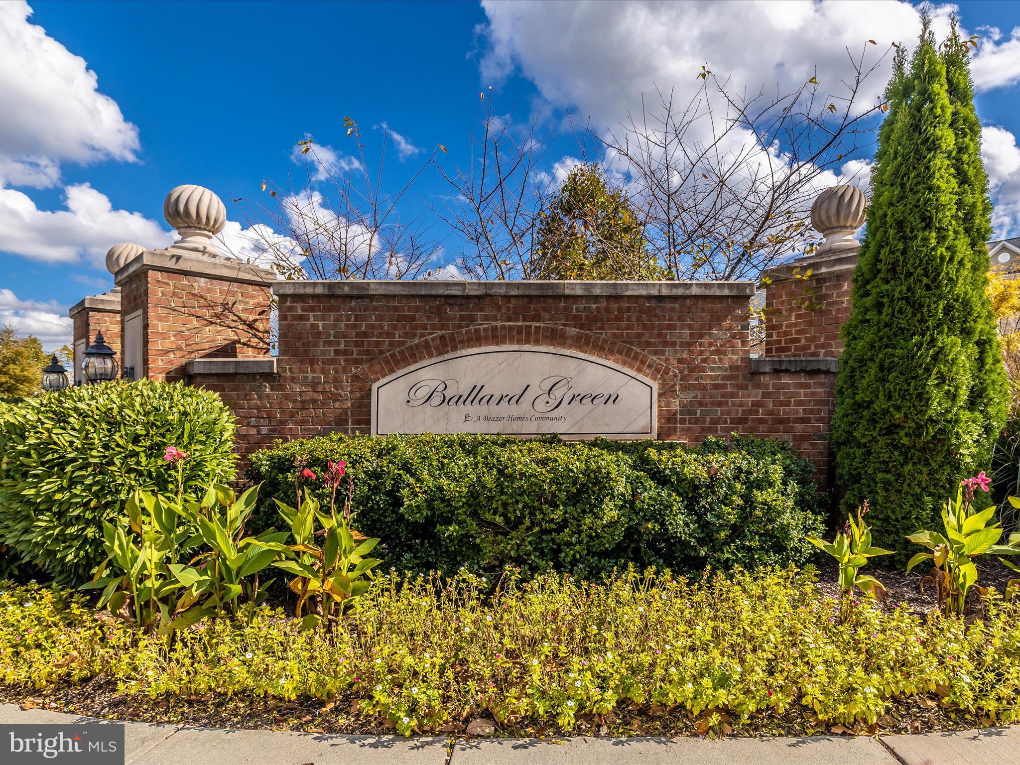 BALLARD GREEN - Residential