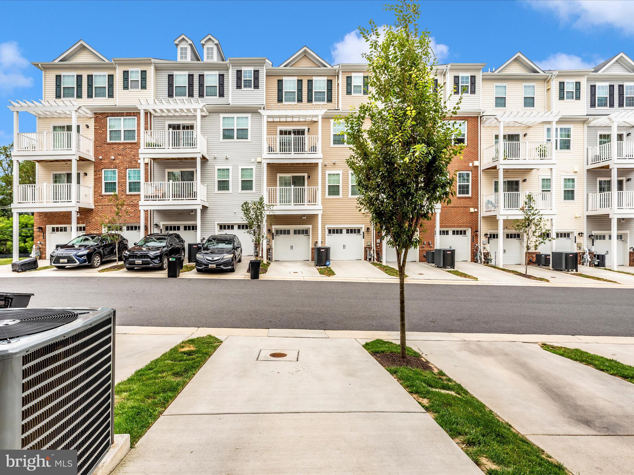 BALLARD GREEN - Residential