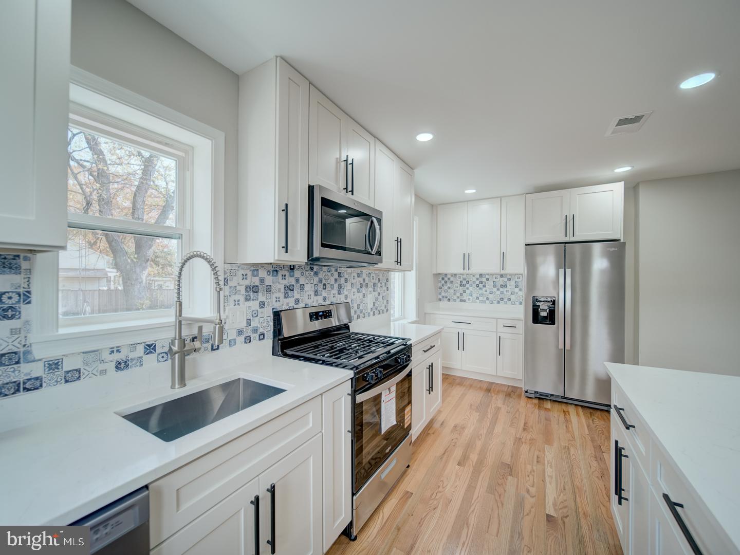 BROOKENS - Residential