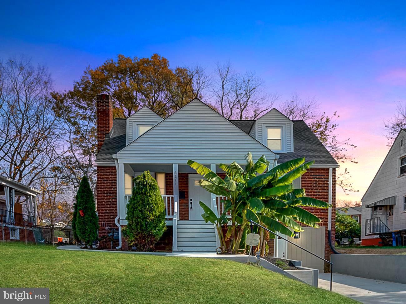 Welcome to this beautifully renovated home in the heart of Hyattsville! Featuring refinished hardwood floors, stylish bathrooms with a custom wood accent wall, and a modern kitchen with updated tile work, this property blends timeless charm with contemporary upgrades. Enjoy the inviting new front porch, cozy fireplace, and finished basement offering flexible space with 2 bedrooms (NTC). Conveniently located near schools, parks, and commuter routes. A must-see for buyers seeking comfort, charm,  style, and location!

**WASHER AND DRYER IN UNIT**