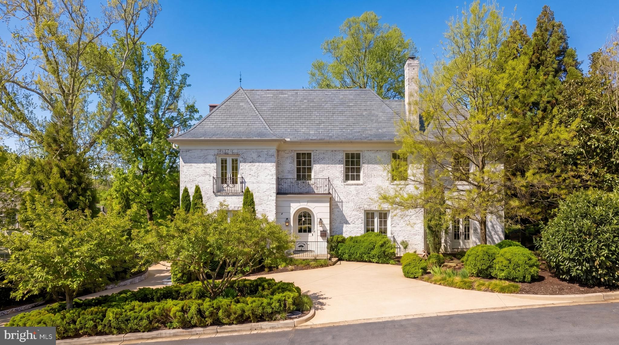 PHILLIPS PARK - Residential
