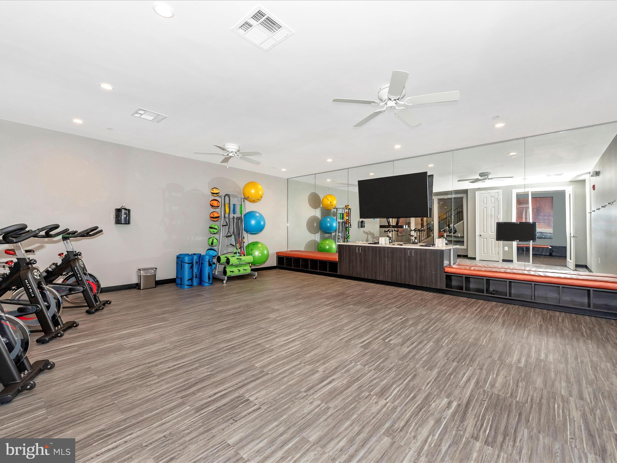 WESTVIEW SOUTH - Residential