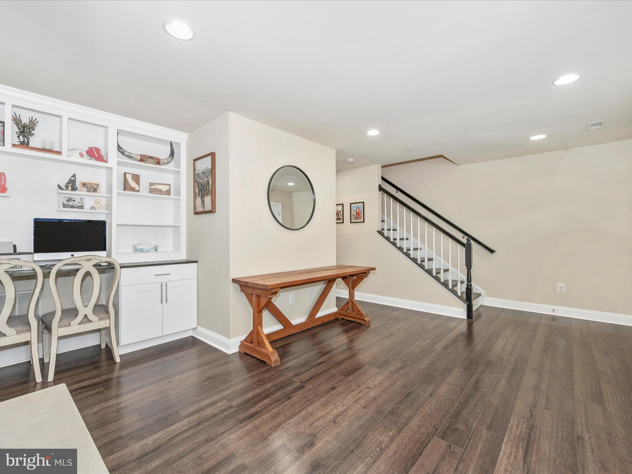WESTVIEW SOUTH - Residential