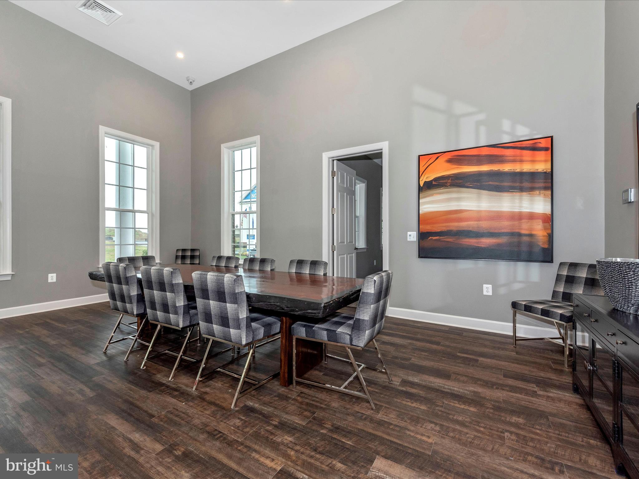 WESTVIEW SOUTH - Residential