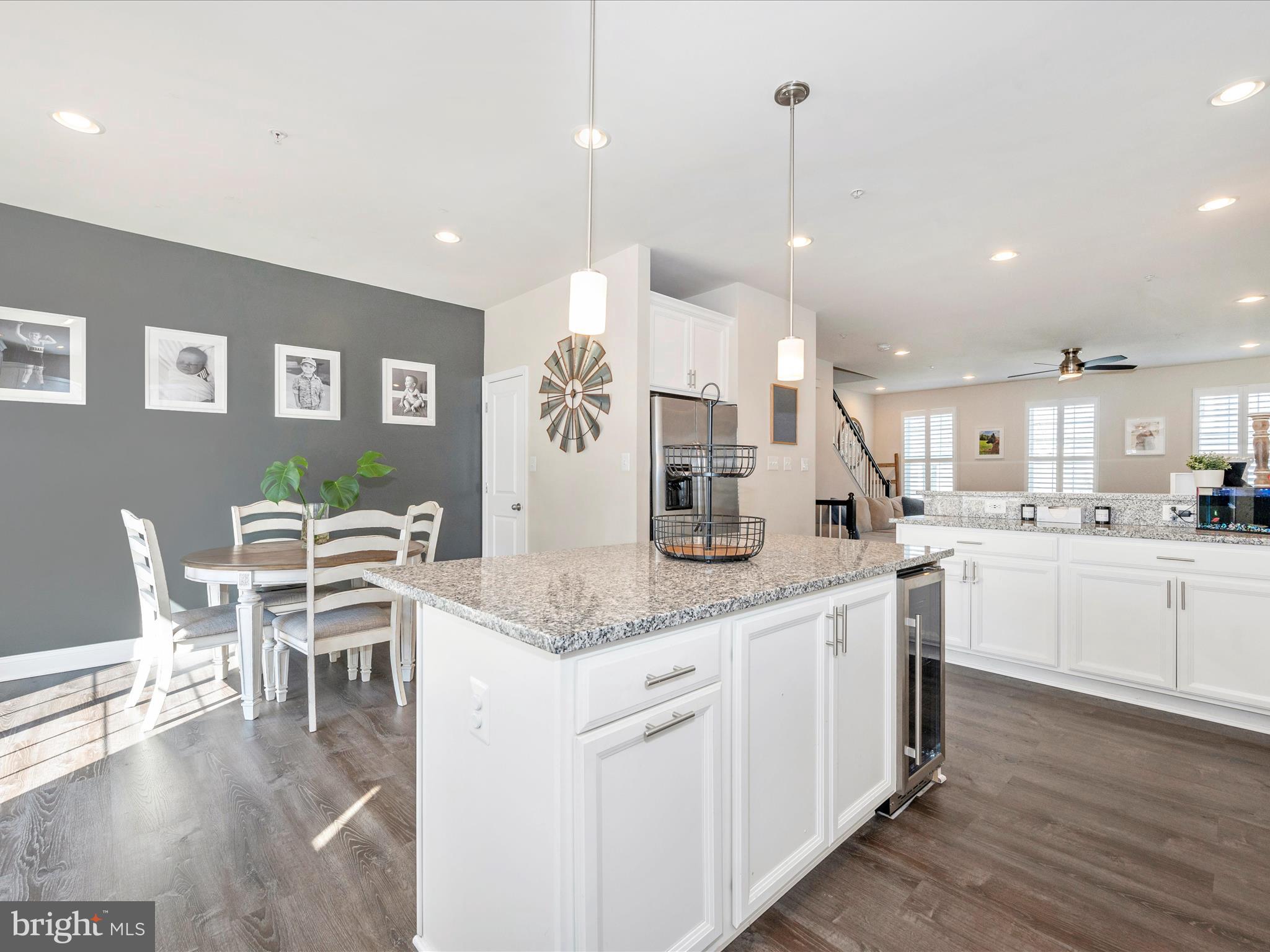 WESTVIEW SOUTH - Residential