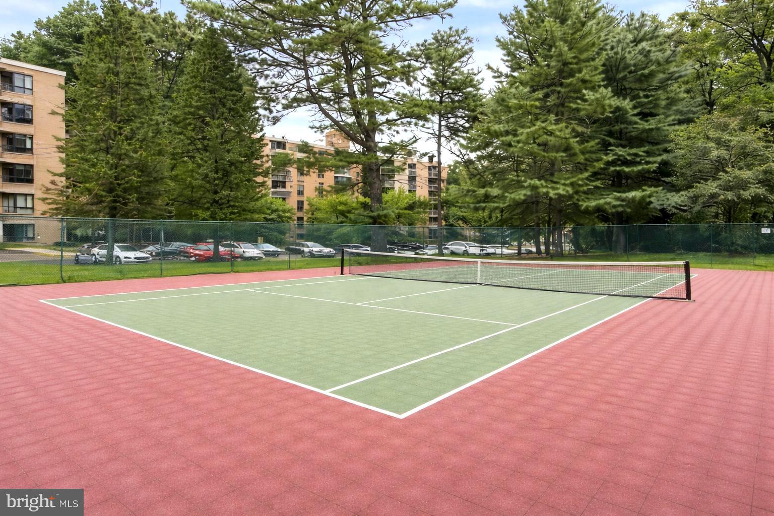 BARCROFT HILLS - Residential
