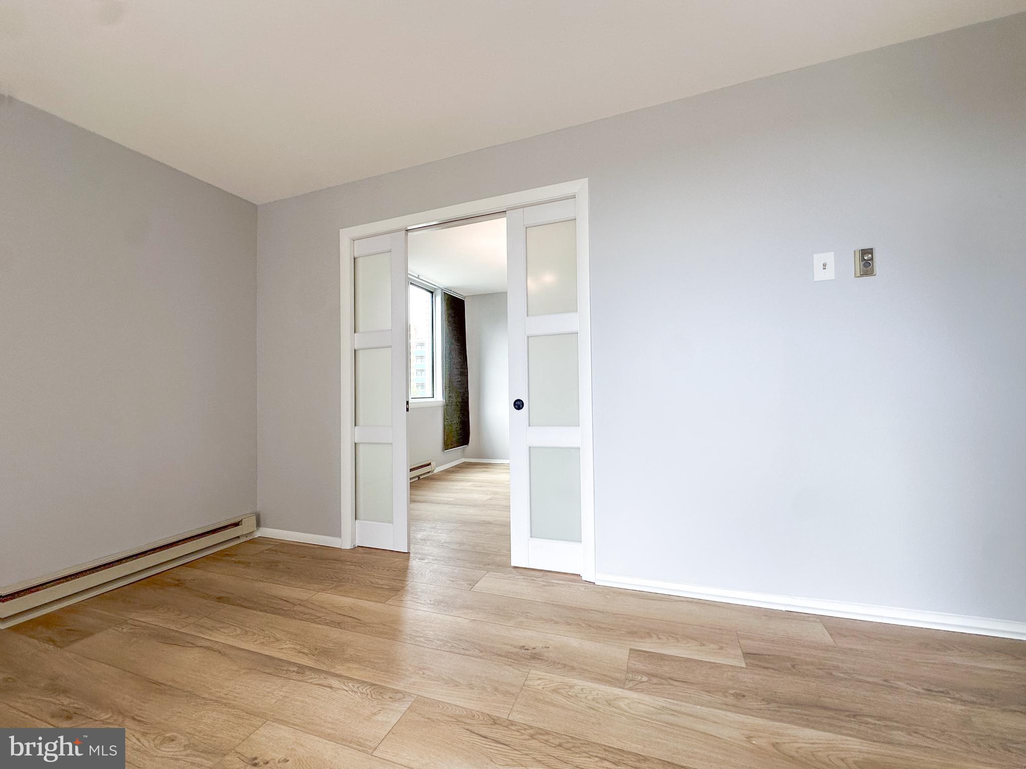 BARCROFT HILLS - Residential