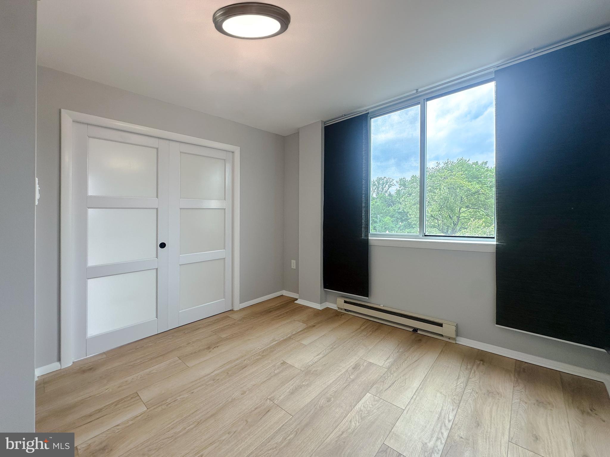 BARCROFT HILLS - Residential