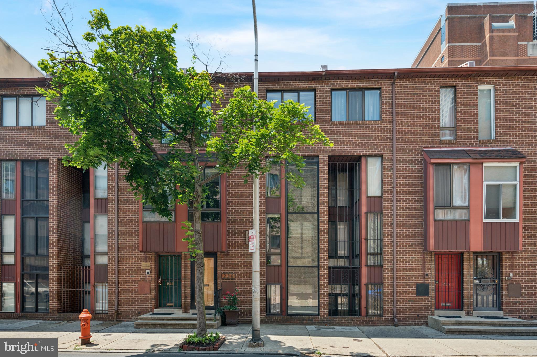 WASHINGTON SQ WEST - Residential