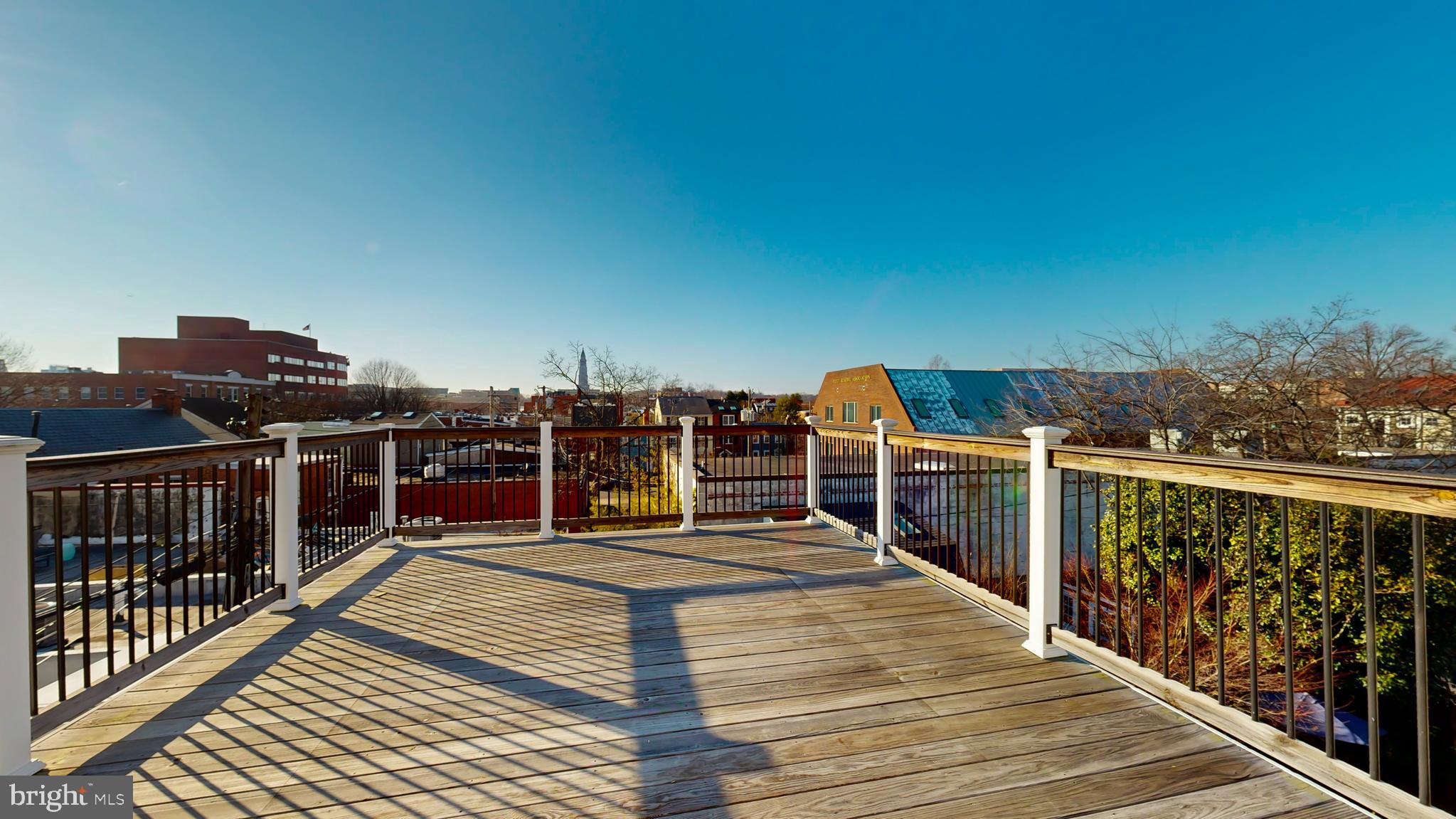 OLD TOWN ALEXANDRIA - Residential