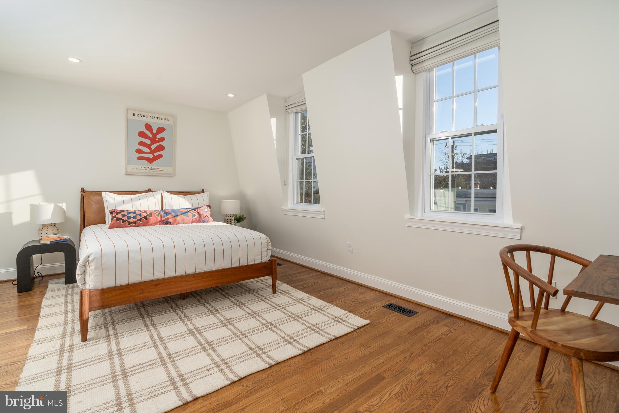 OLD TOWN ALEXANDRIA - Residential