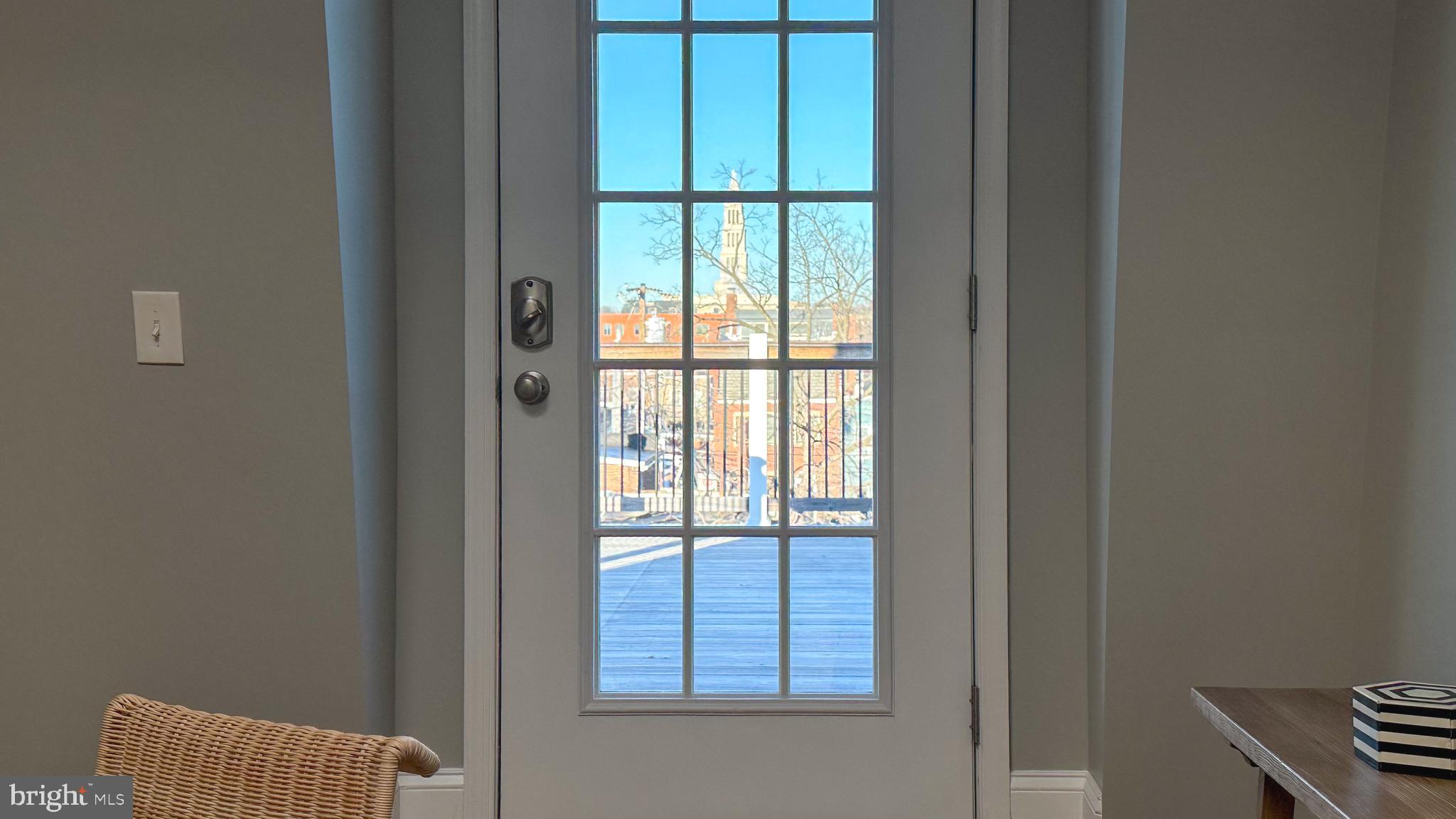 OLD TOWN ALEXANDRIA - Residential