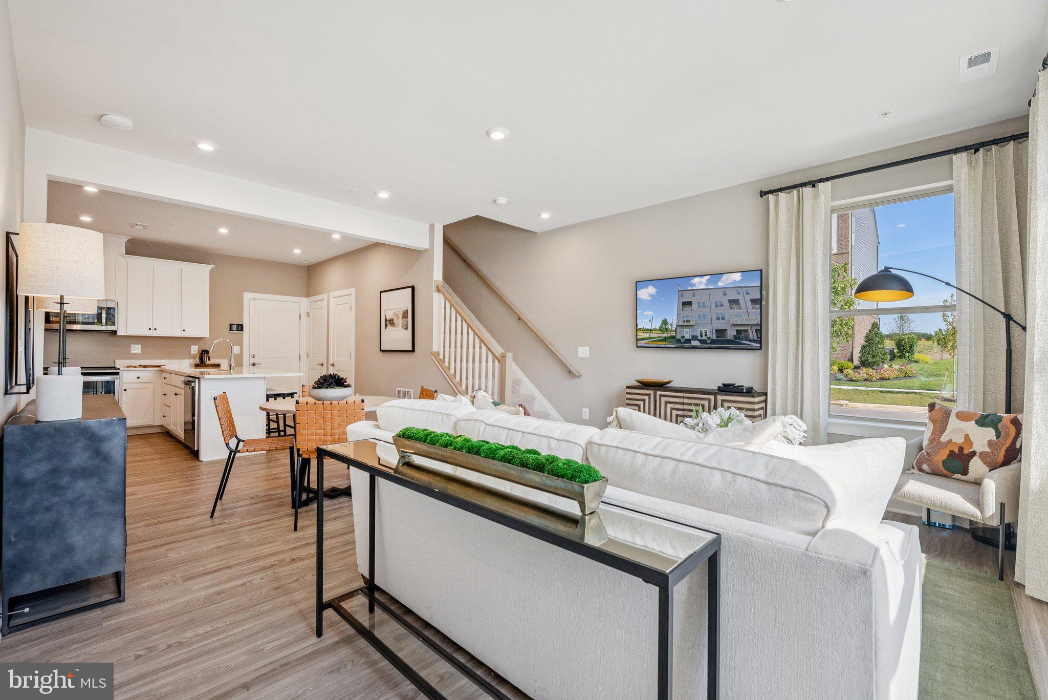 POTOMAC SHORES - Residential