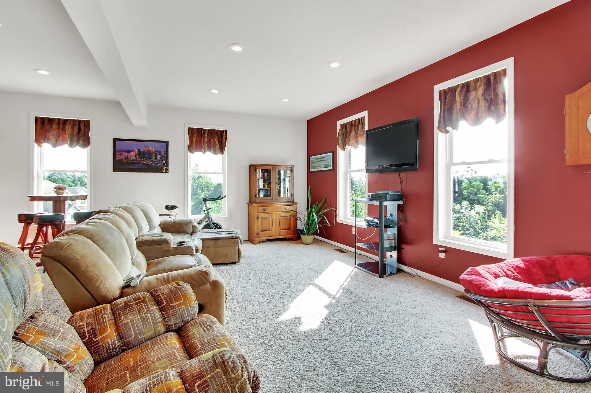 SHREWSBURY TWP - Residential