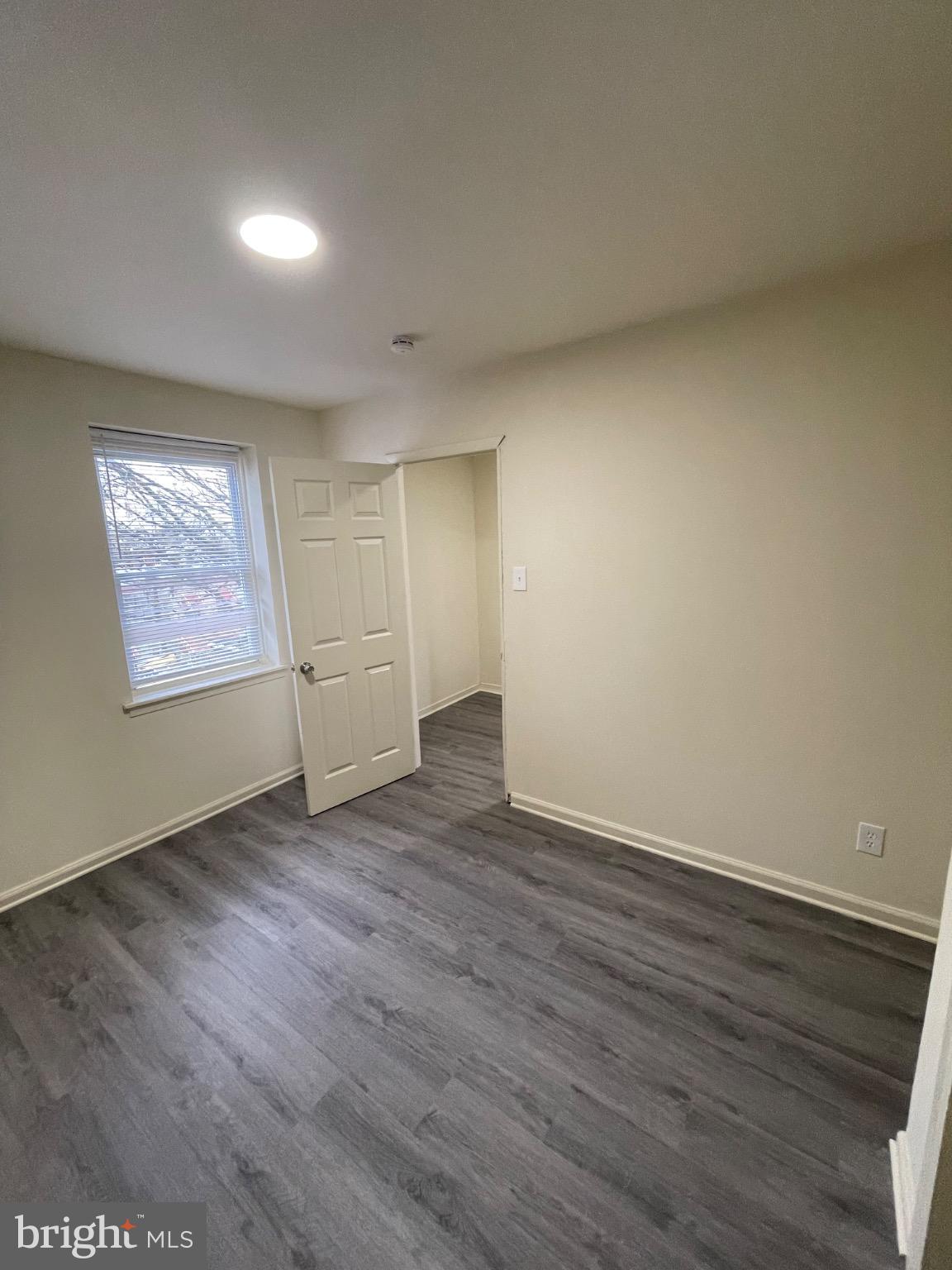 KENSINGTON - Residential
