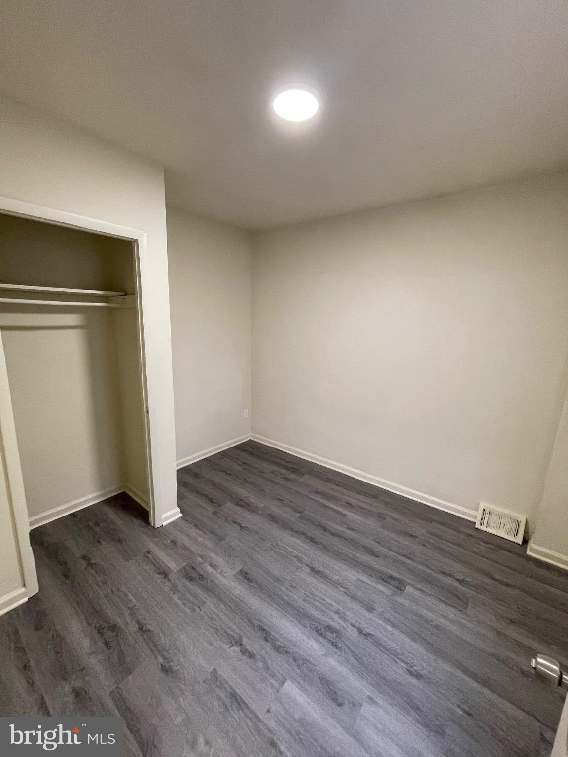 KENSINGTON - Residential