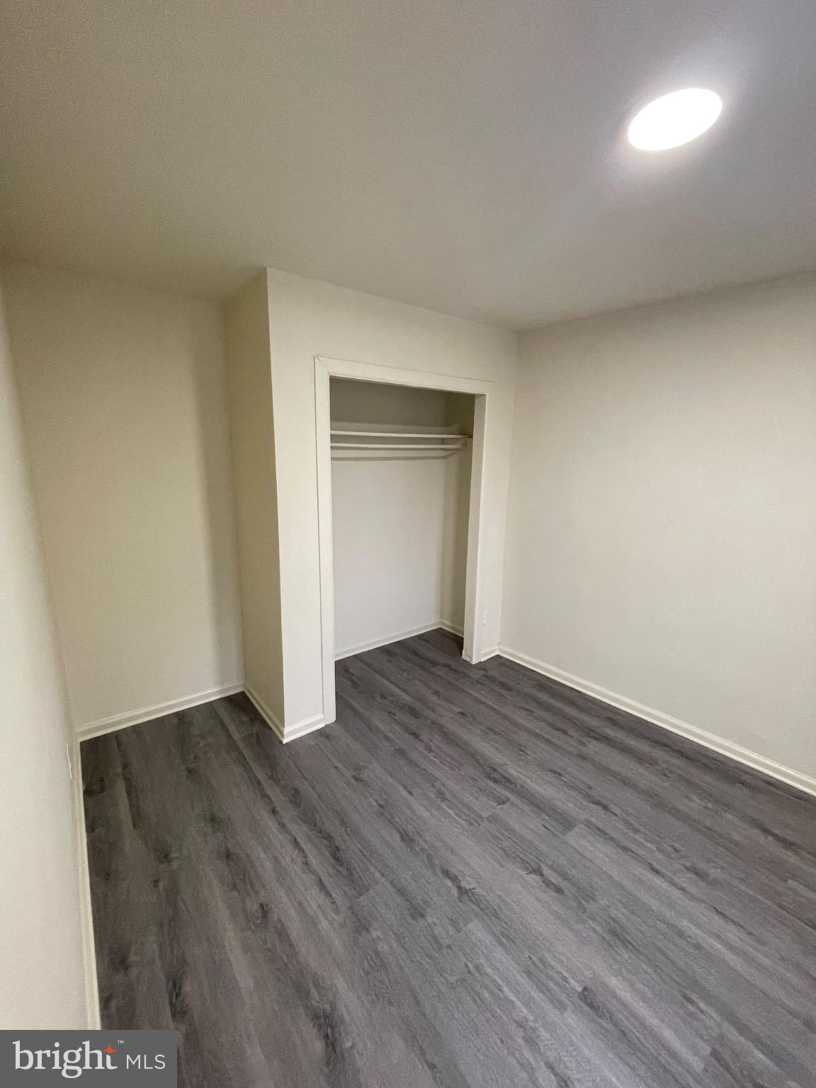KENSINGTON - Residential