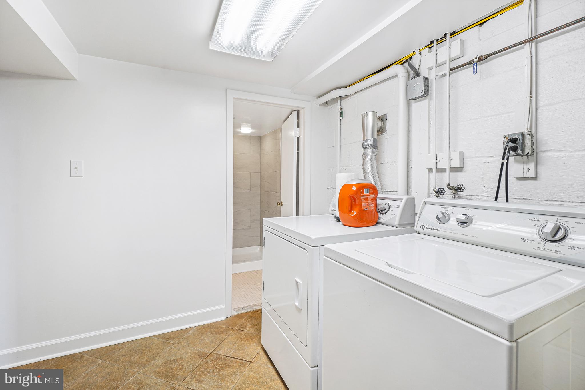 VIERS MILL VILLAGE - Residential