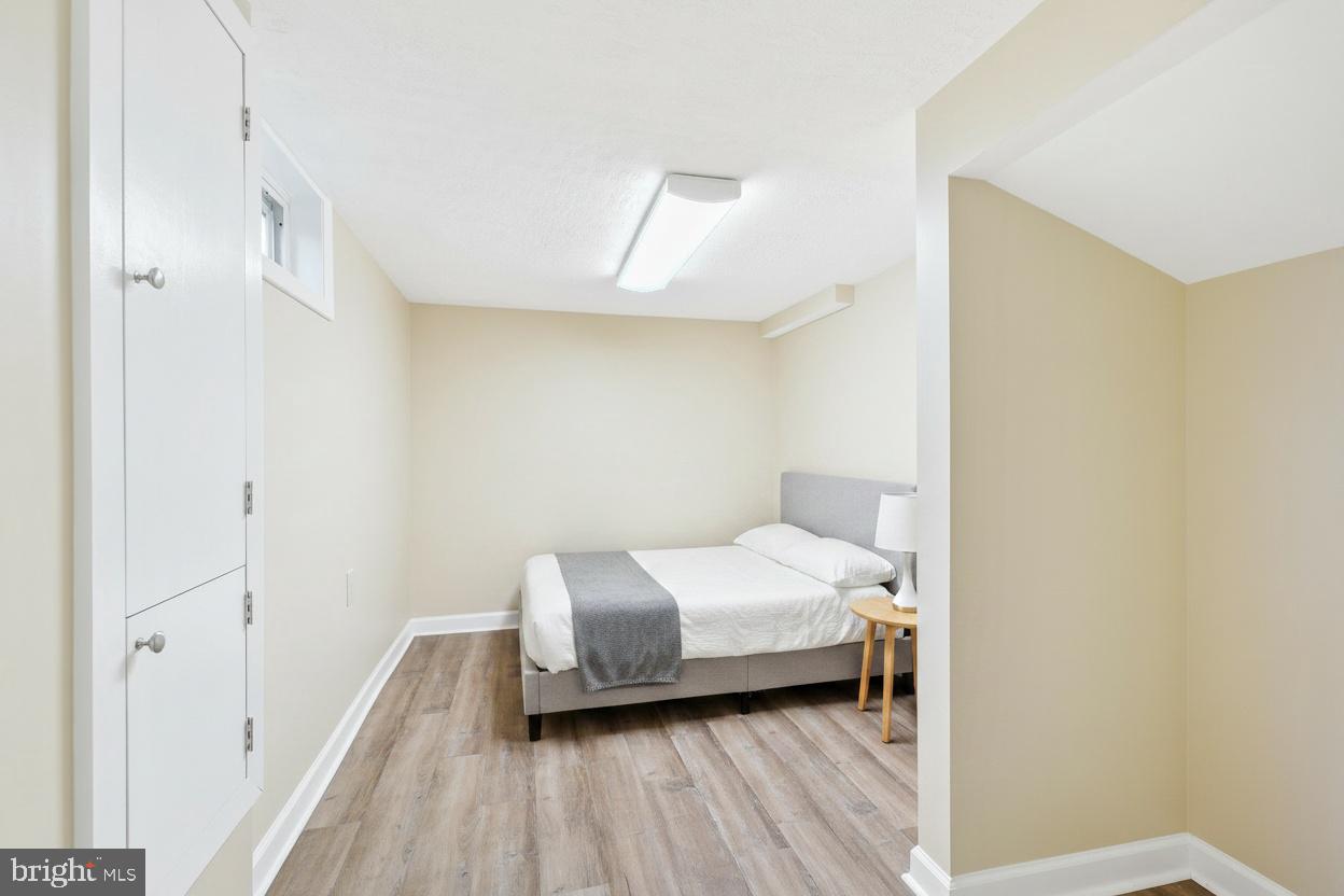 VIERS MILL VILLAGE - Residential