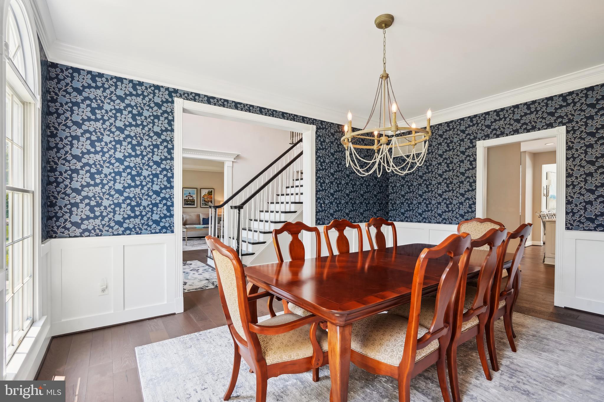 OAKTON CHASE - Residential