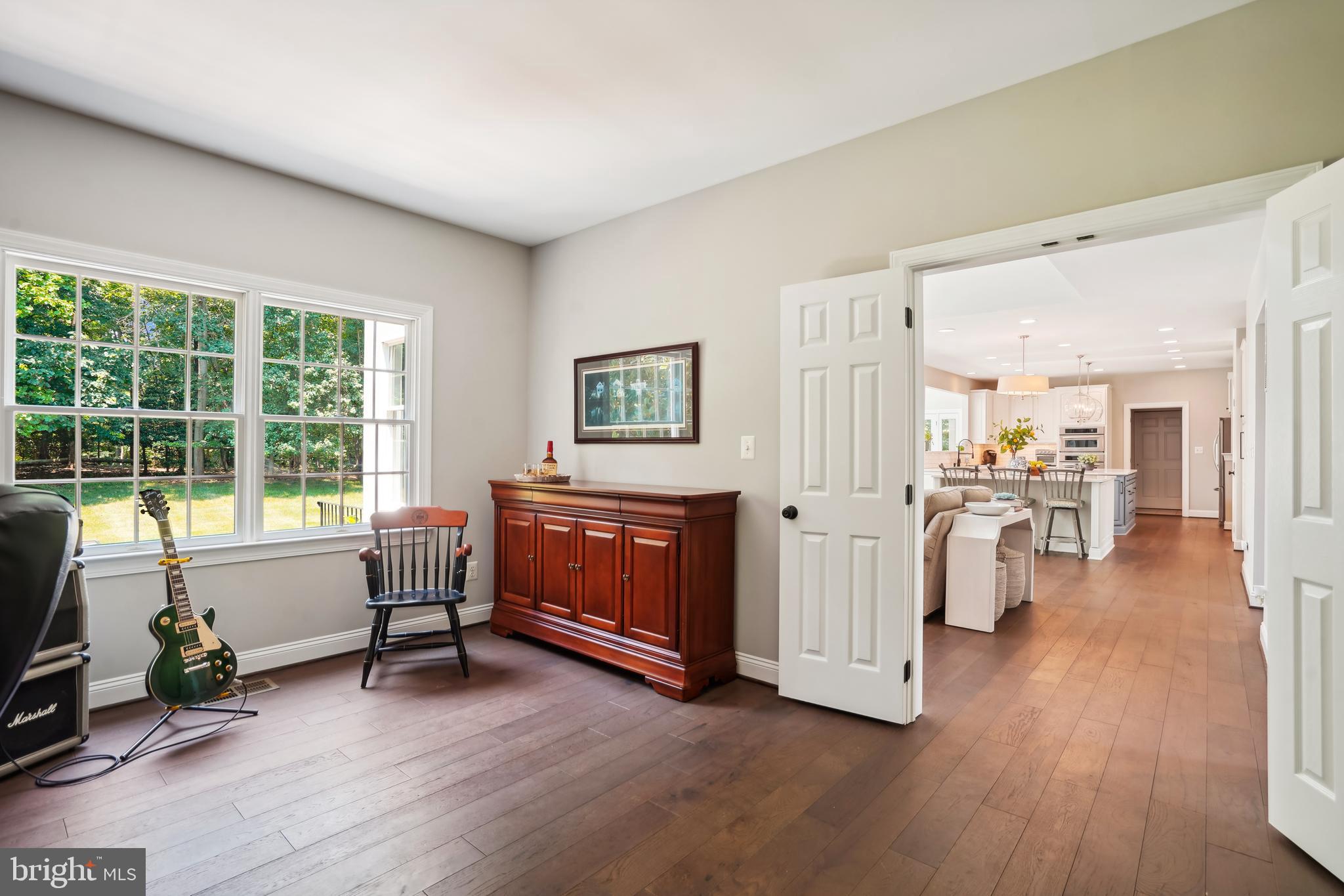 OAKTON CHASE - Residential