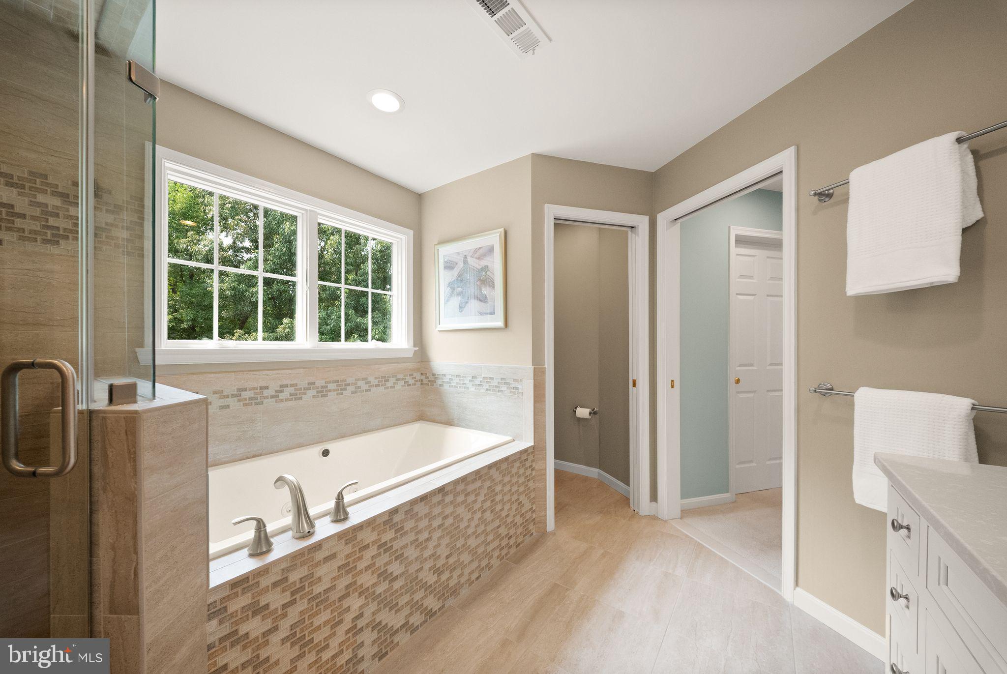 CLIFTON FARM - Residential