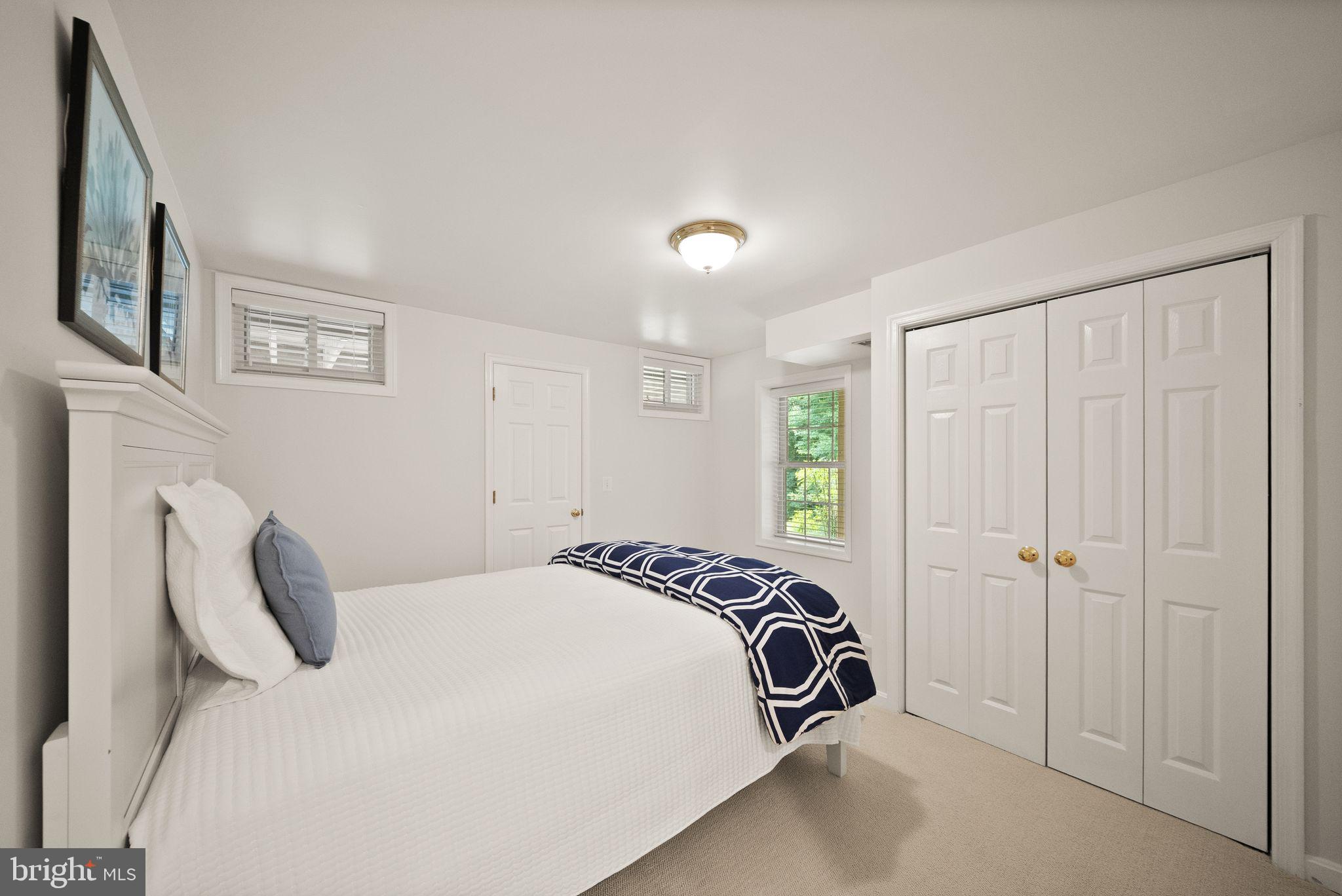 CLIFTON FARM - Residential