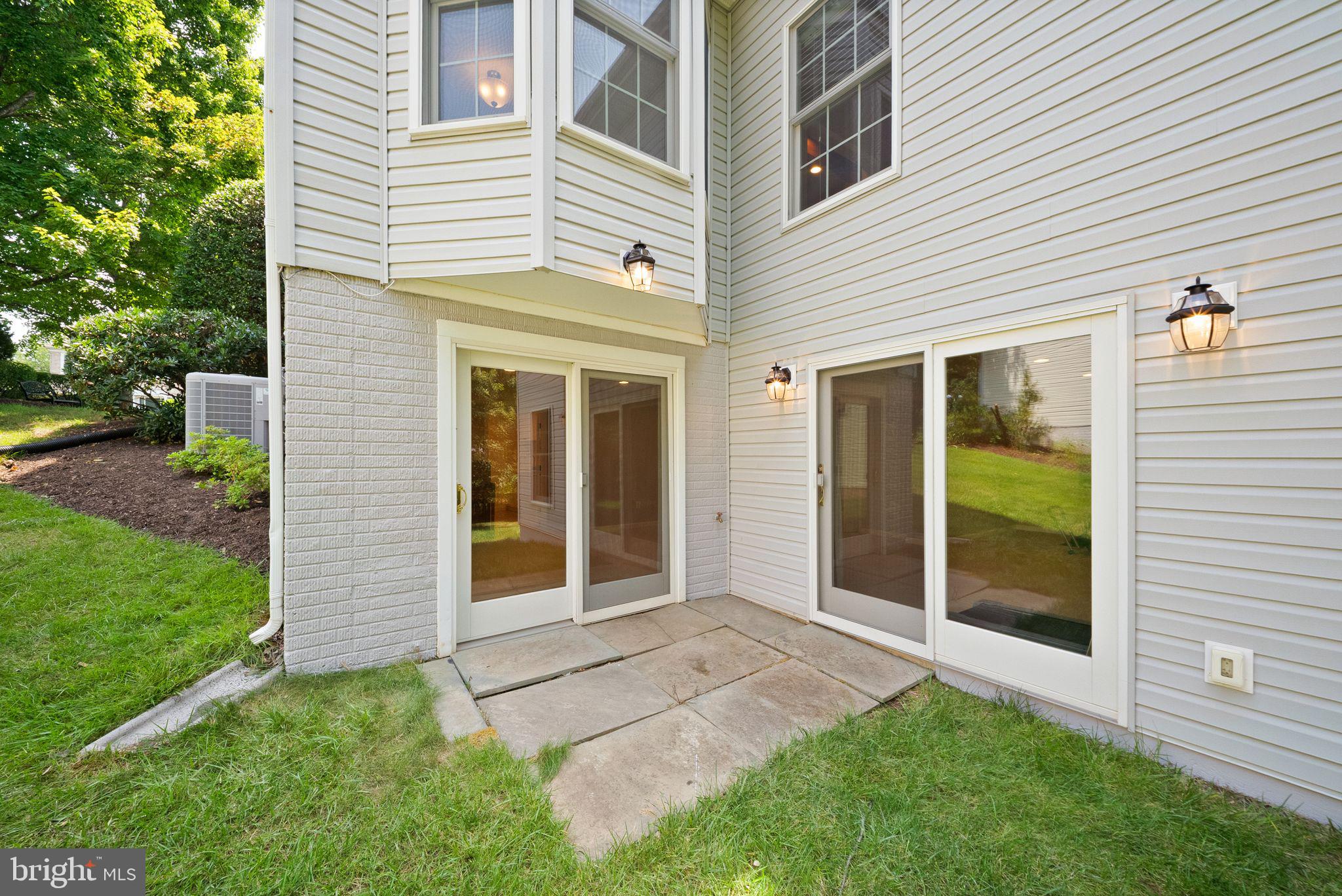 CLIFTON FARM - Residential