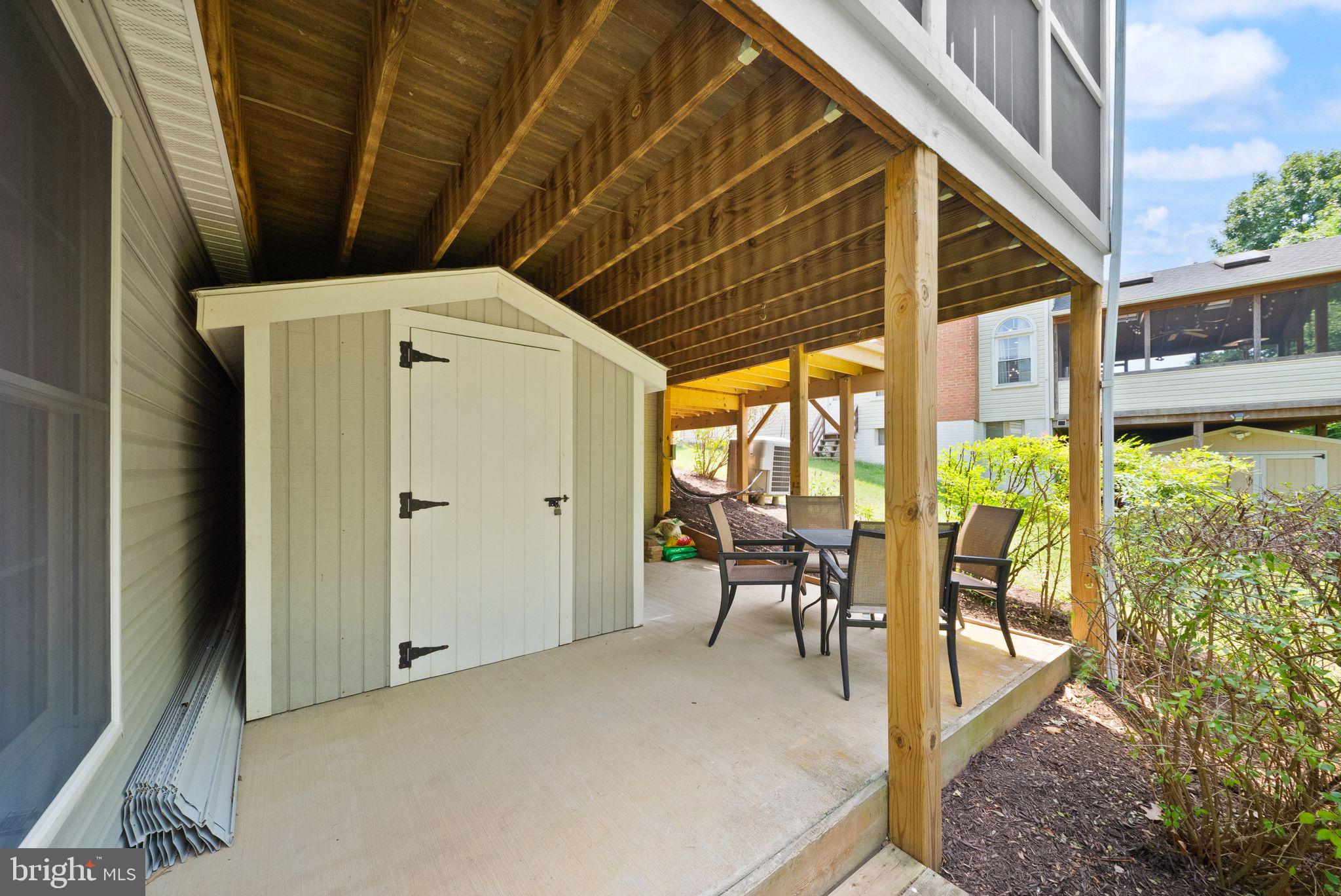 CLIFTON FARM - Residential