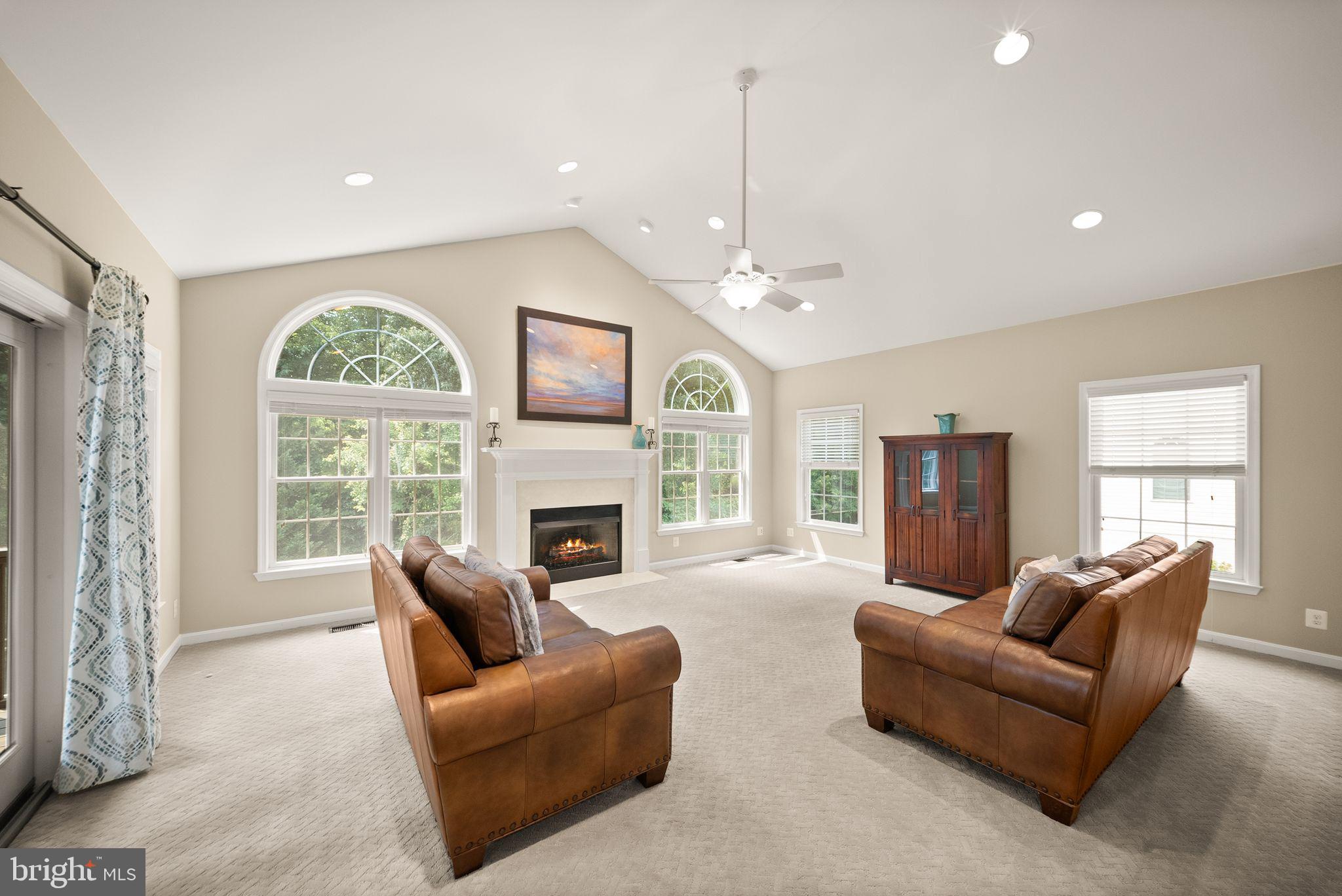 CLIFTON FARM - Residential