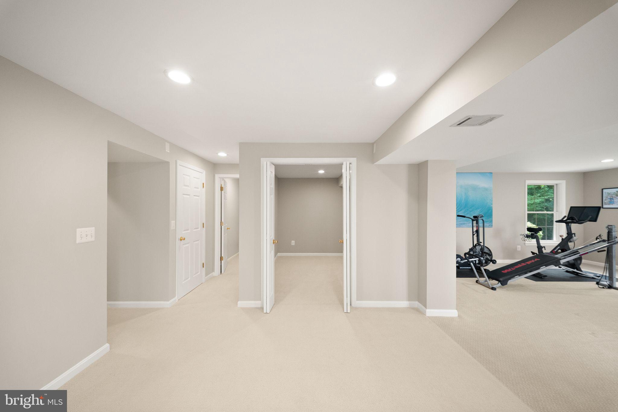 CLIFTON FARM - Residential