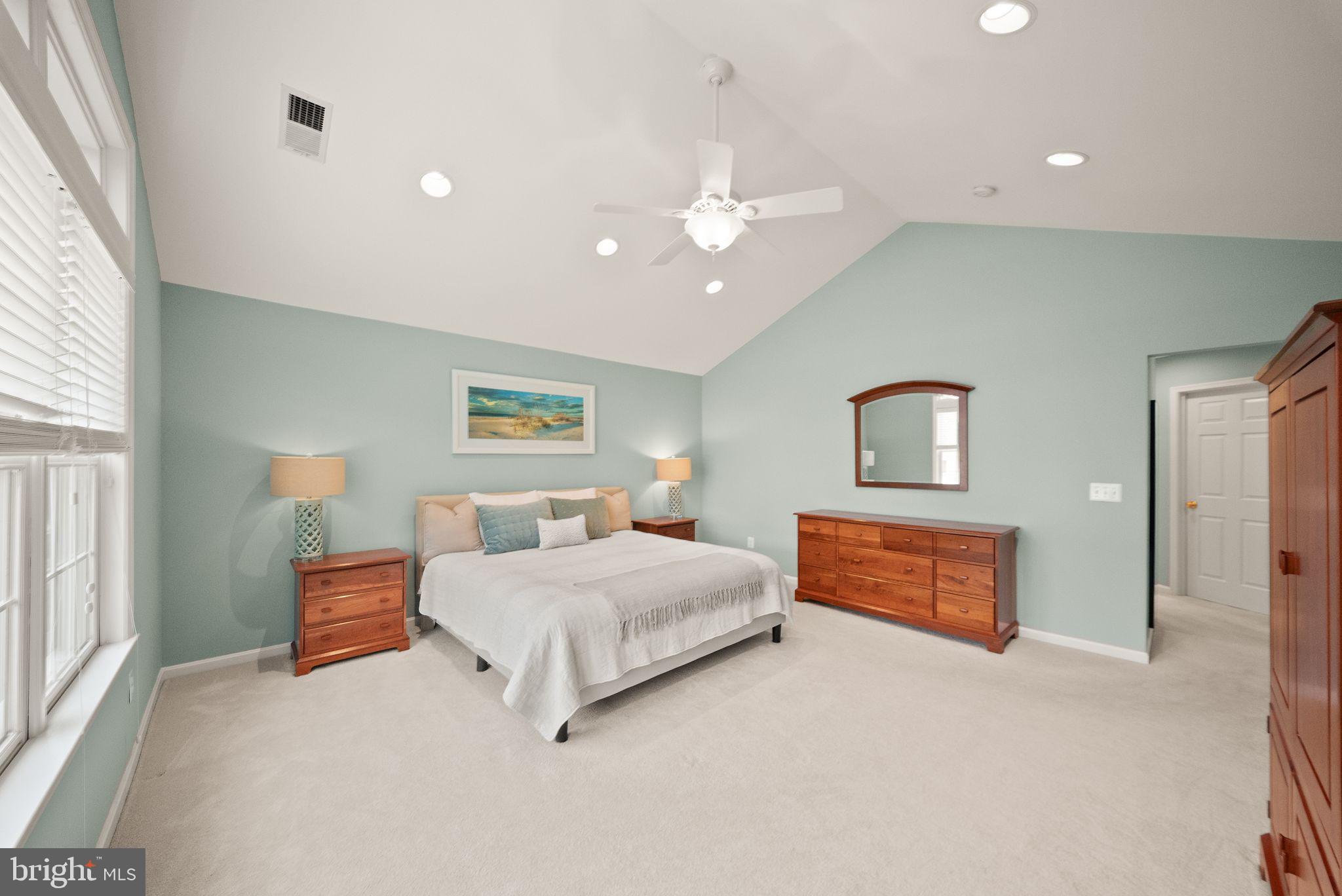 CLIFTON FARM - Residential