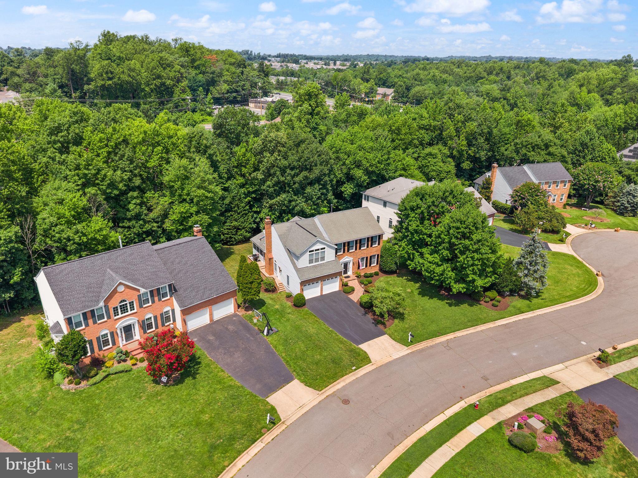 CLIFTON FARM - Residential