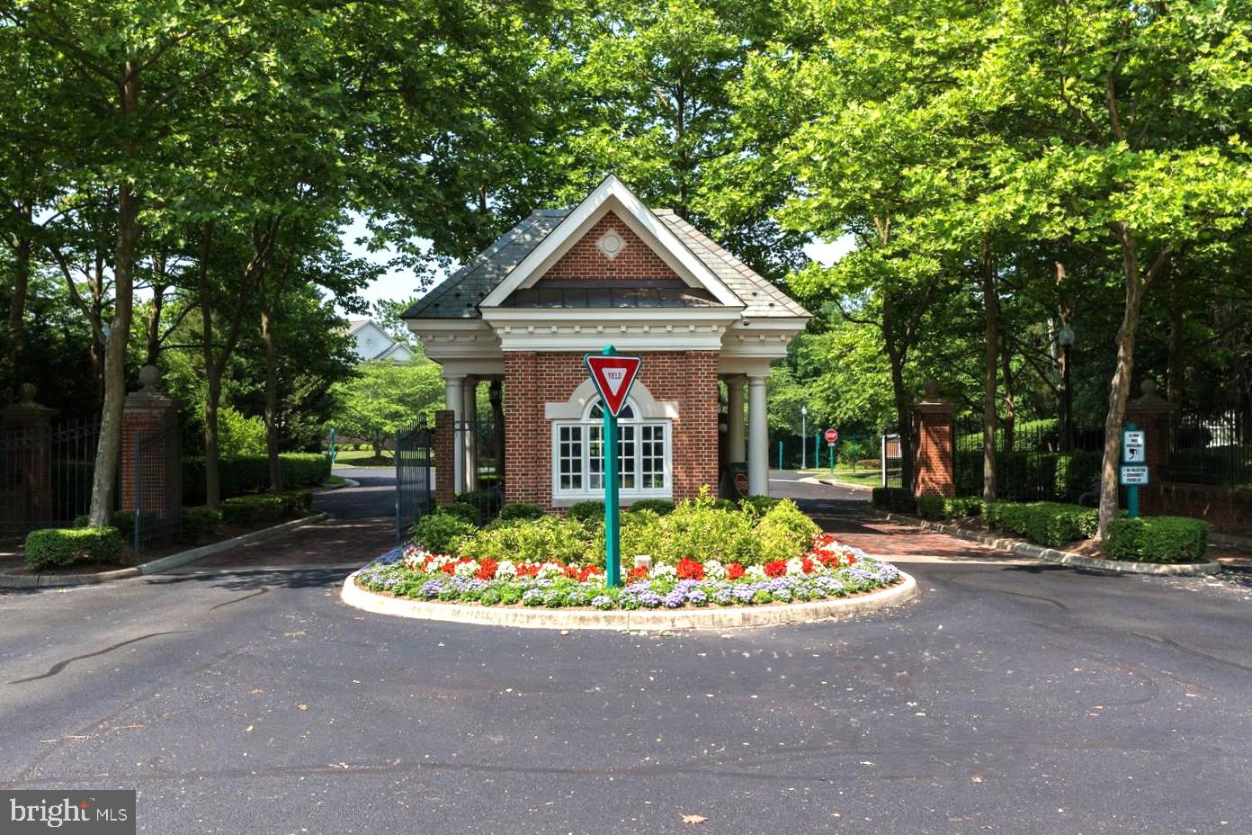 LAKE MANASSAS - Residential